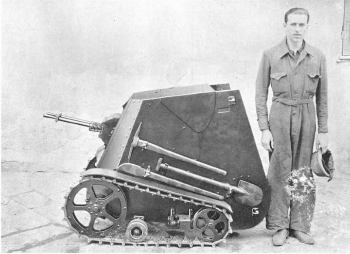 Military - This is an Italian prototype of a MIAS mobile armored shield ...