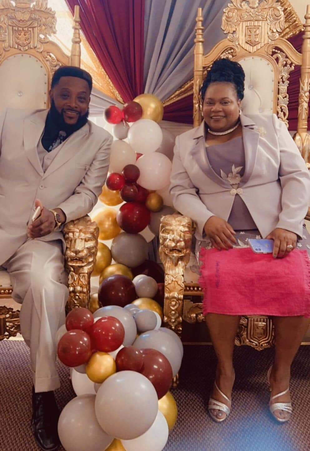 ドレス/ビジネス Church's Lamport Pastor Paul Coppett III,First Lady Brandie Washington-Coppett, and