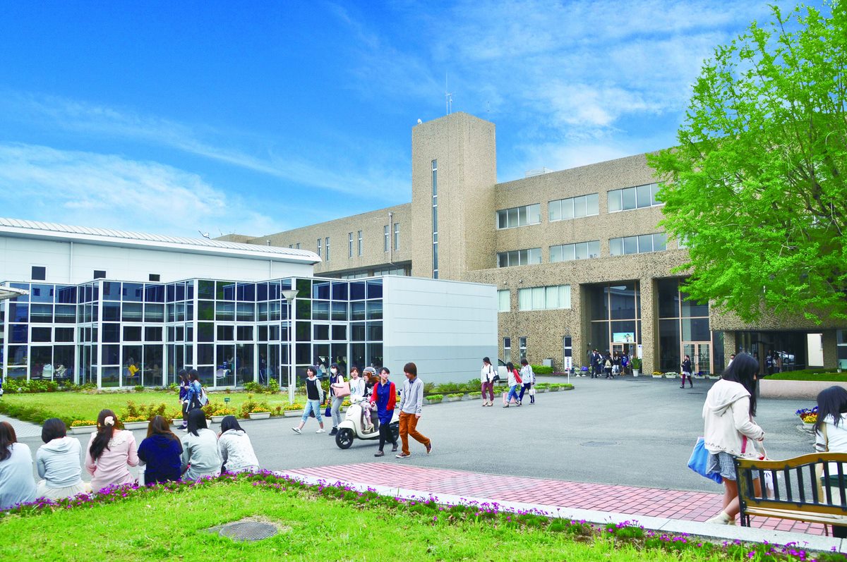宮崎 学園 短期 大学