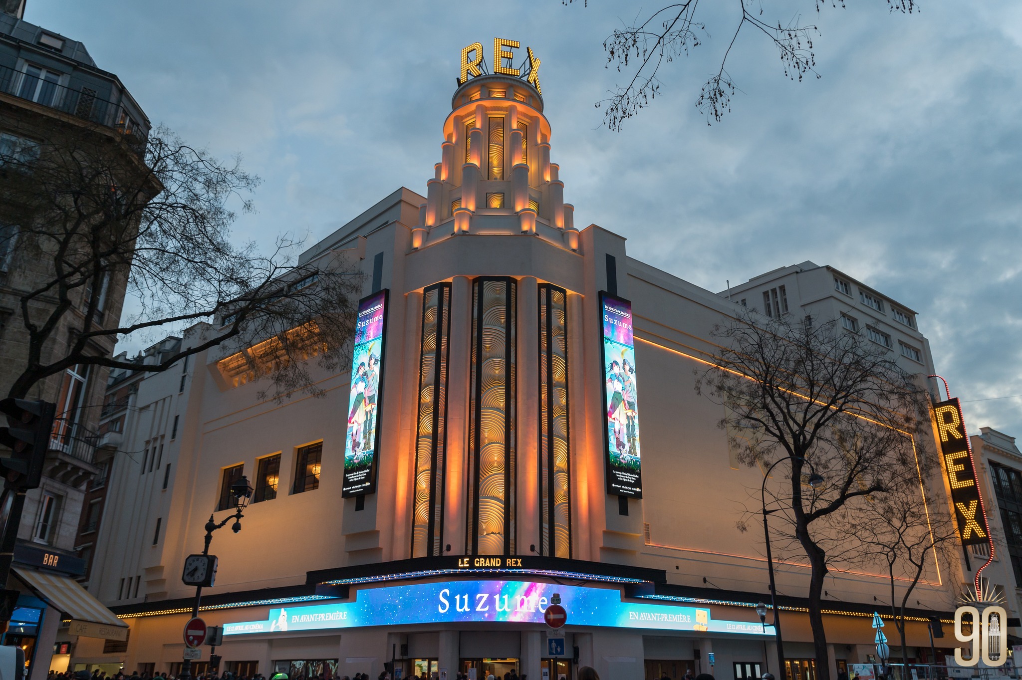 Le Grand Rex 1 Bd Poissonniere 75002 Paris