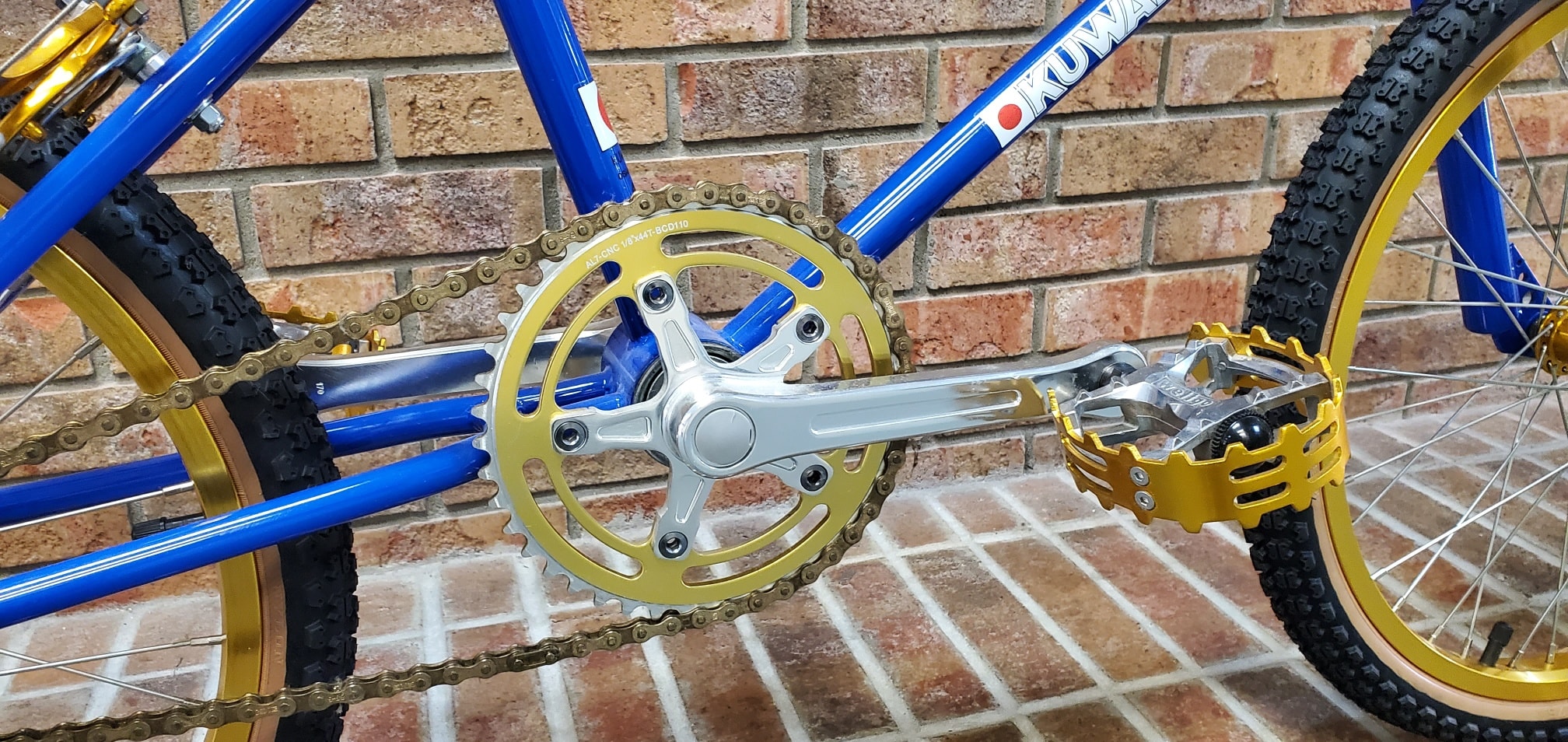 1980 Kuwahara KZ1 with IRC Z1 Racer tires