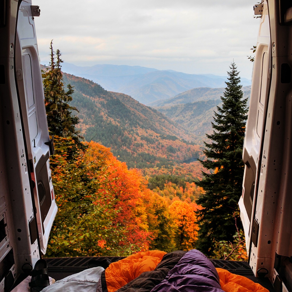 Lippert Europe - Welcome Autumn! 🍂🍁 . . #reisemobil #outdoorliving # ...