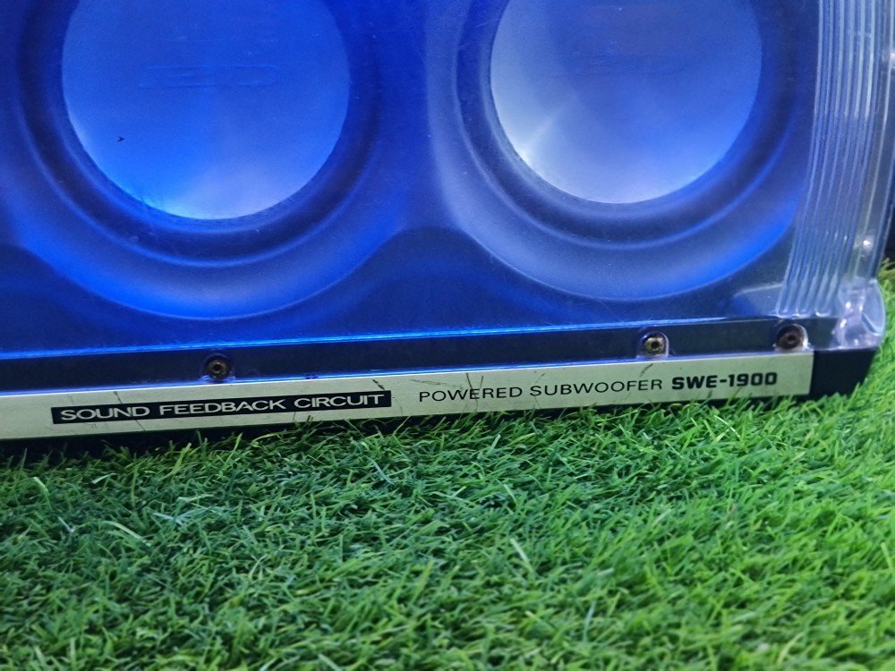 SOLD) Alpine SWE-1900 powered subwoofer illuminating japan surplus