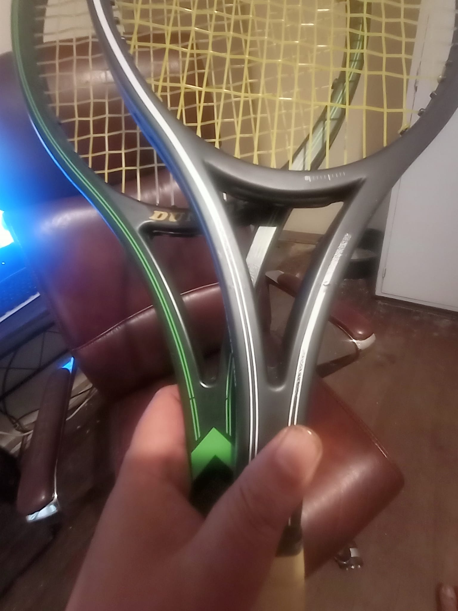 Sharing a side by side comparison of the Dunlop Max 200G and the
