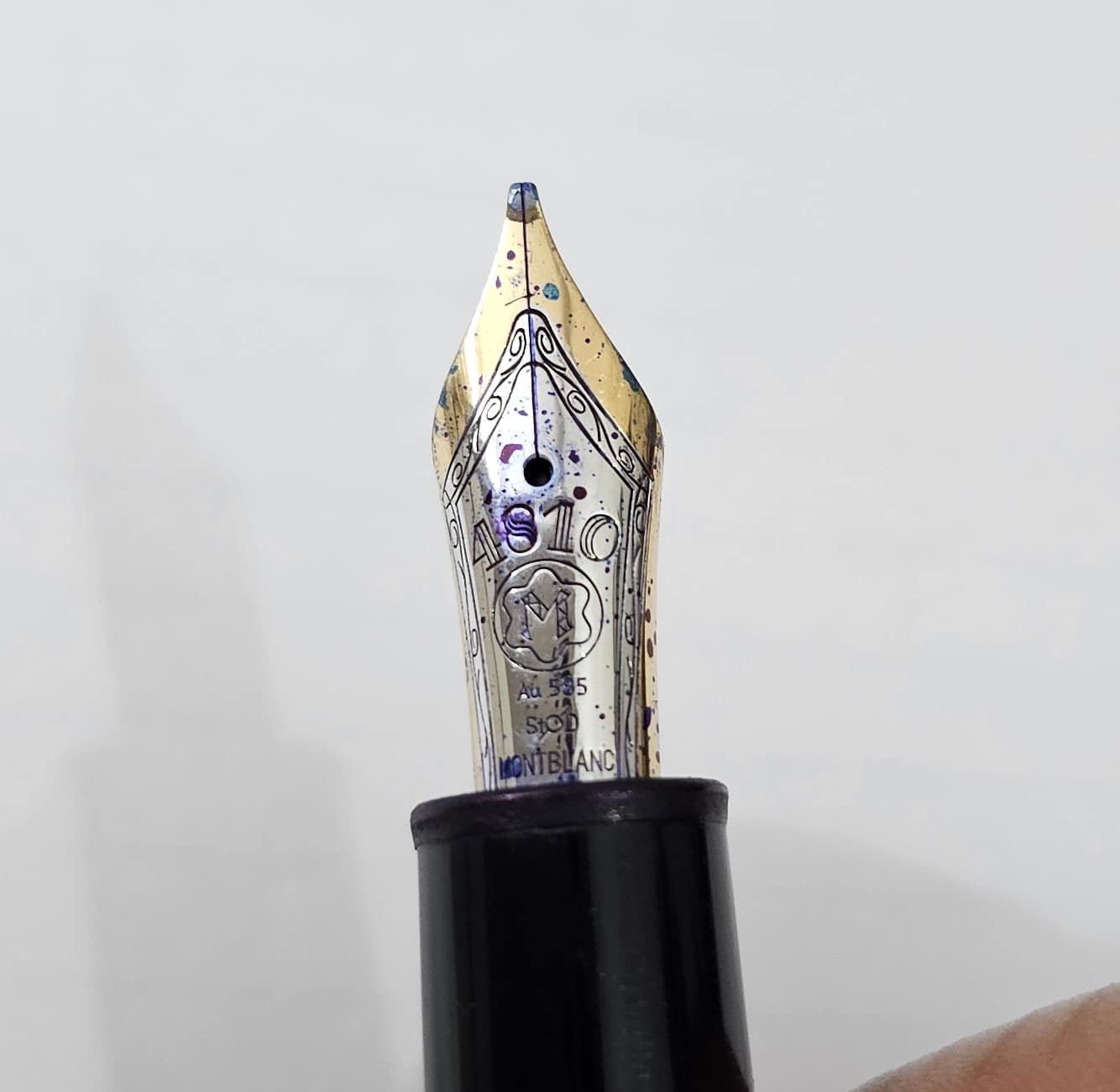 Review of Montblanc Meisterstuck No 4810 fountain pen