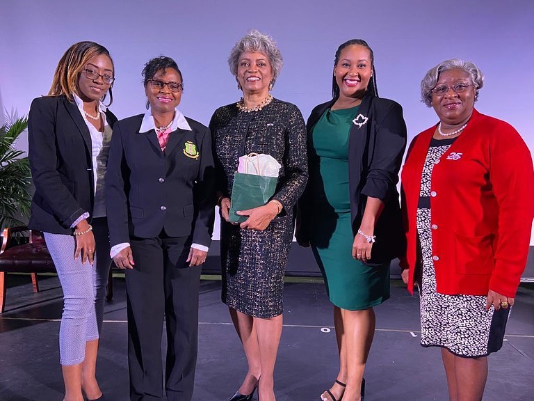 The Ladies of the Eta Psi Omega Chapter of Alpha Kappa Alpha Sorority ...