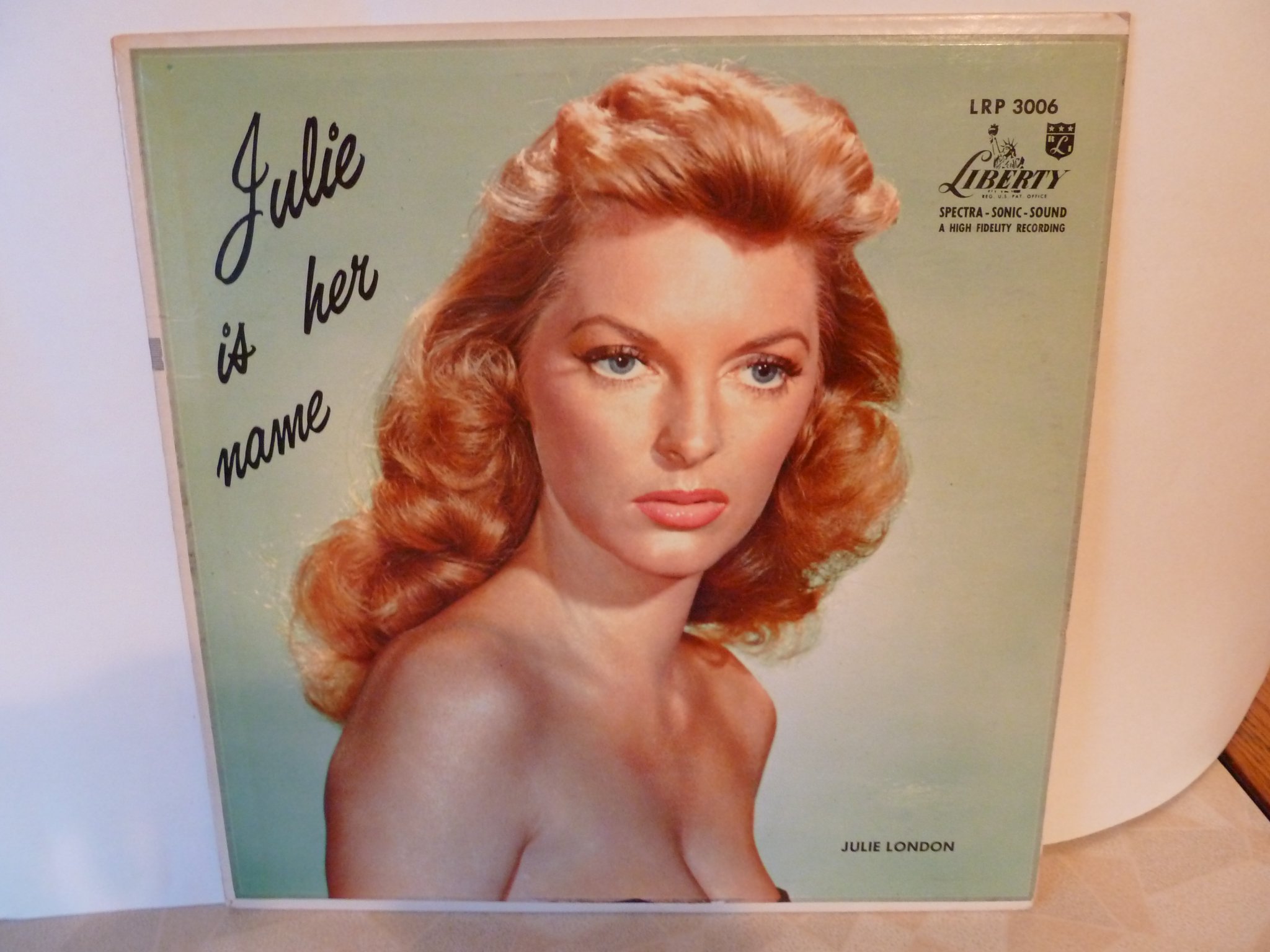 Julie London calendar girl and sultry music