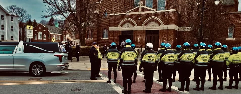 An emotional... - Worcester Police Department (Official)