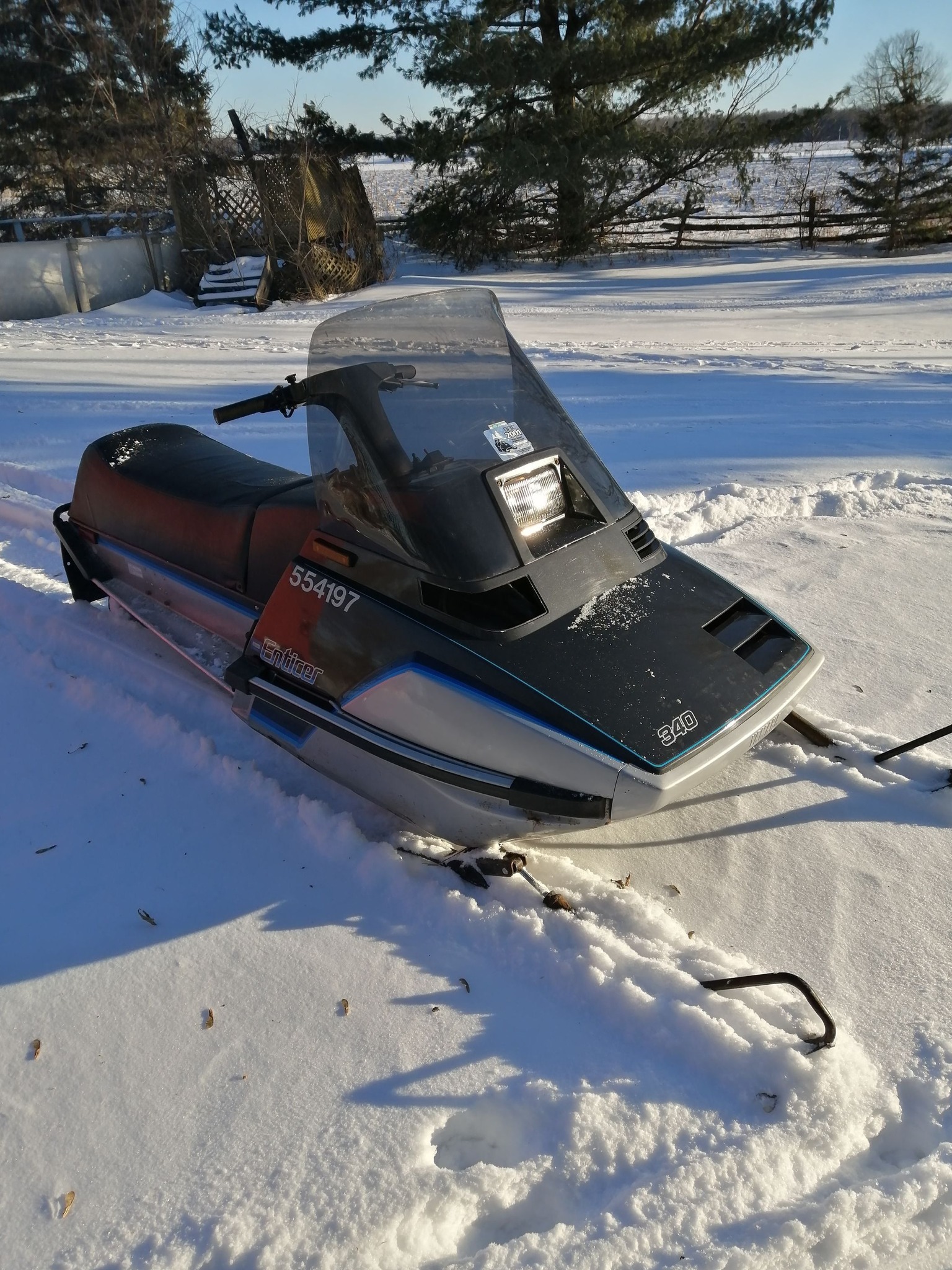 Restoring Old Enticer 340 Snowmobiles