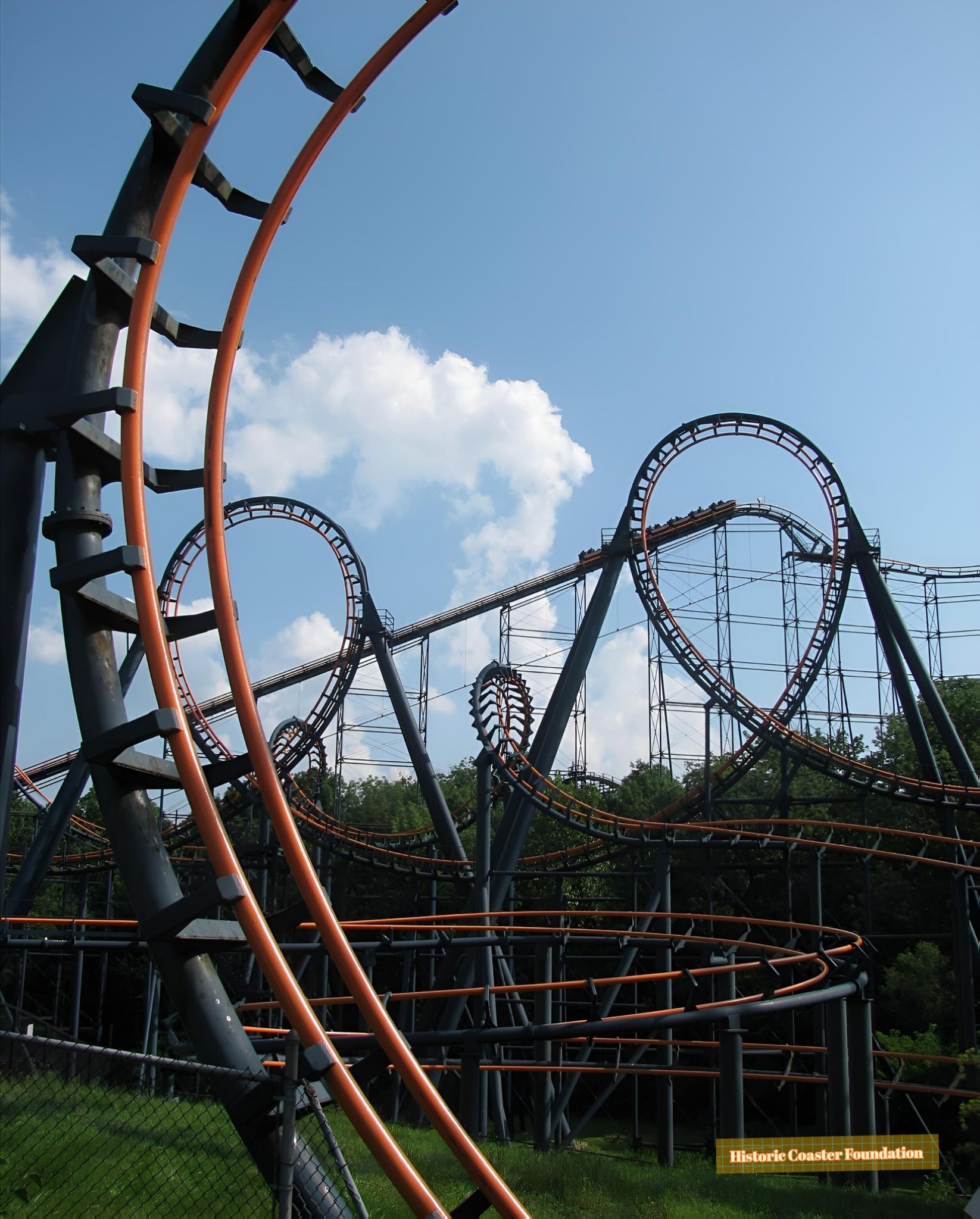 XLR-8 was a suspended steel roller coaster located at Six Flags