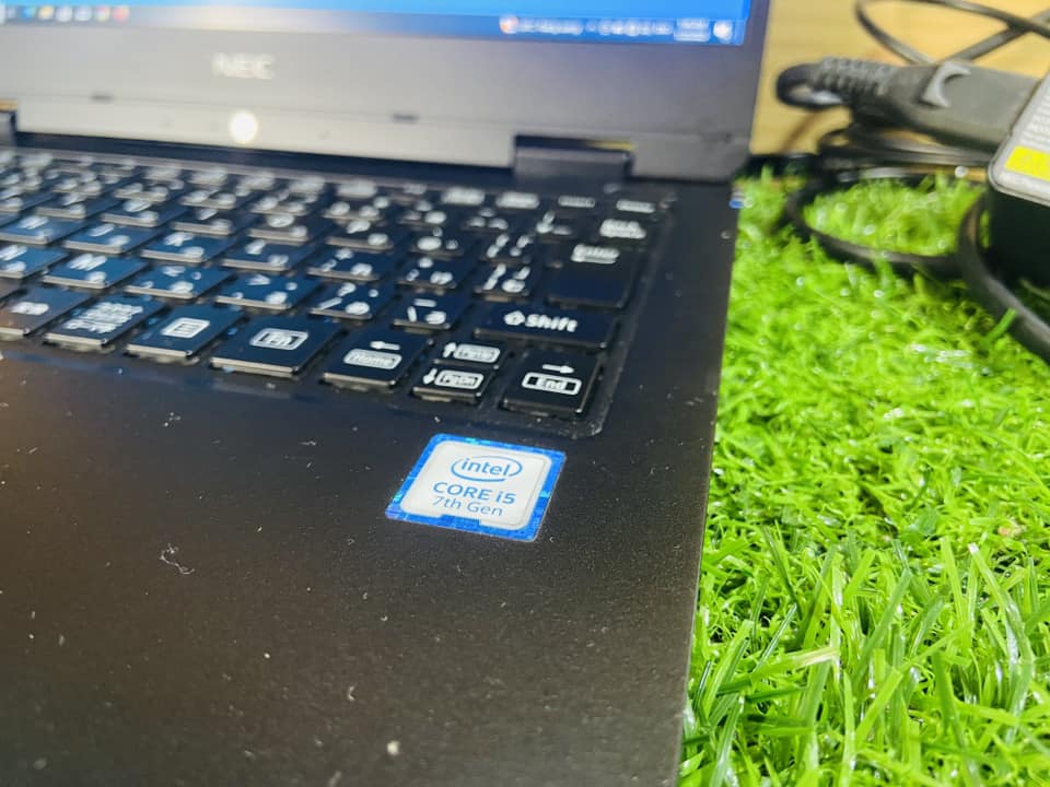 💻 💢 𝗡𝗘𝗖 𝗩𝗘𝗥𝗦𝗔 𝗣𝗥𝗢 𝗩𝗞𝗧𝟭𝟮𝗛-𝟭 -Intel Core i5 -7th
