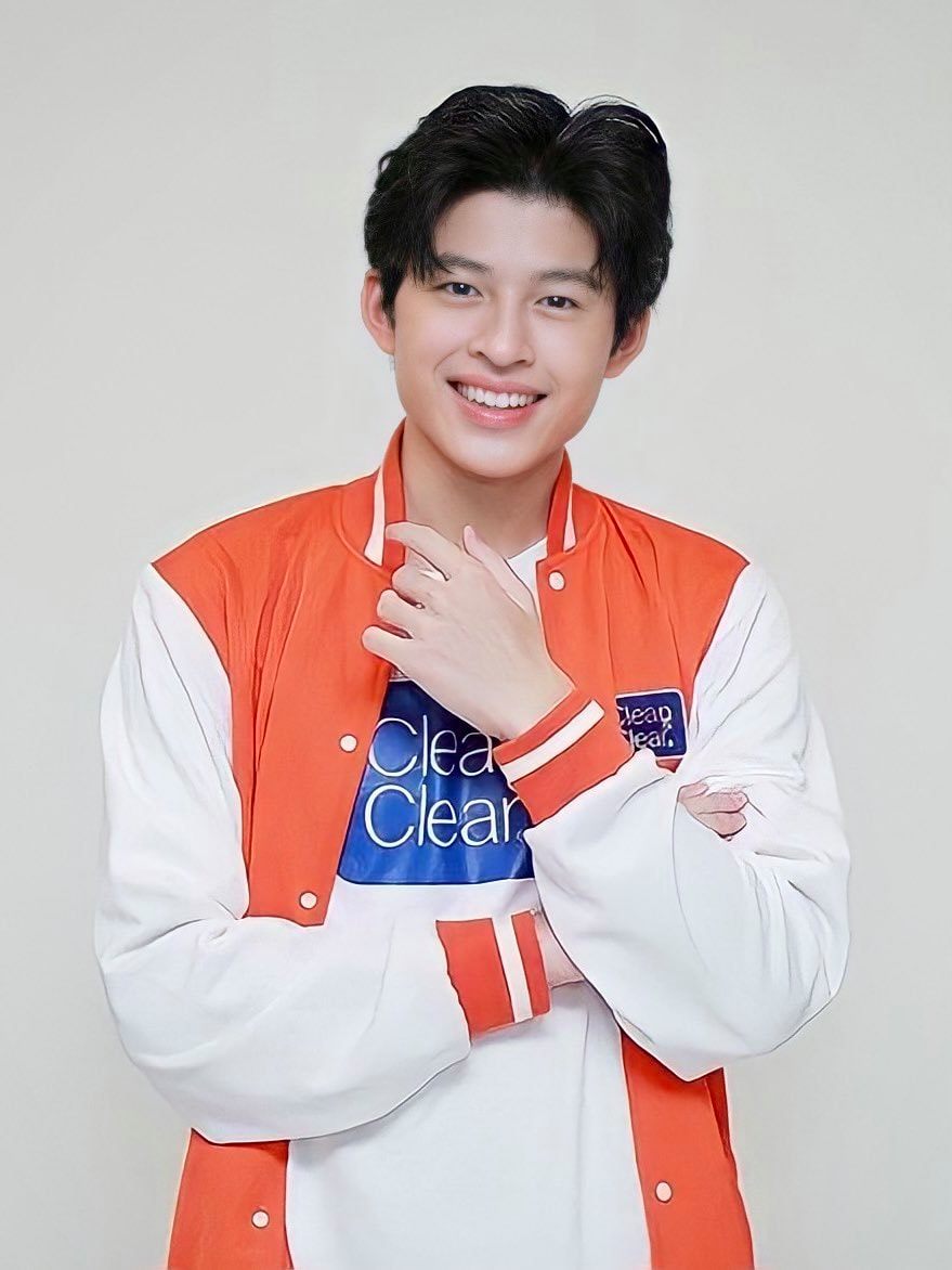 Our Stunning boys OffGun, TayNew, KristSingto and Brightwin at the