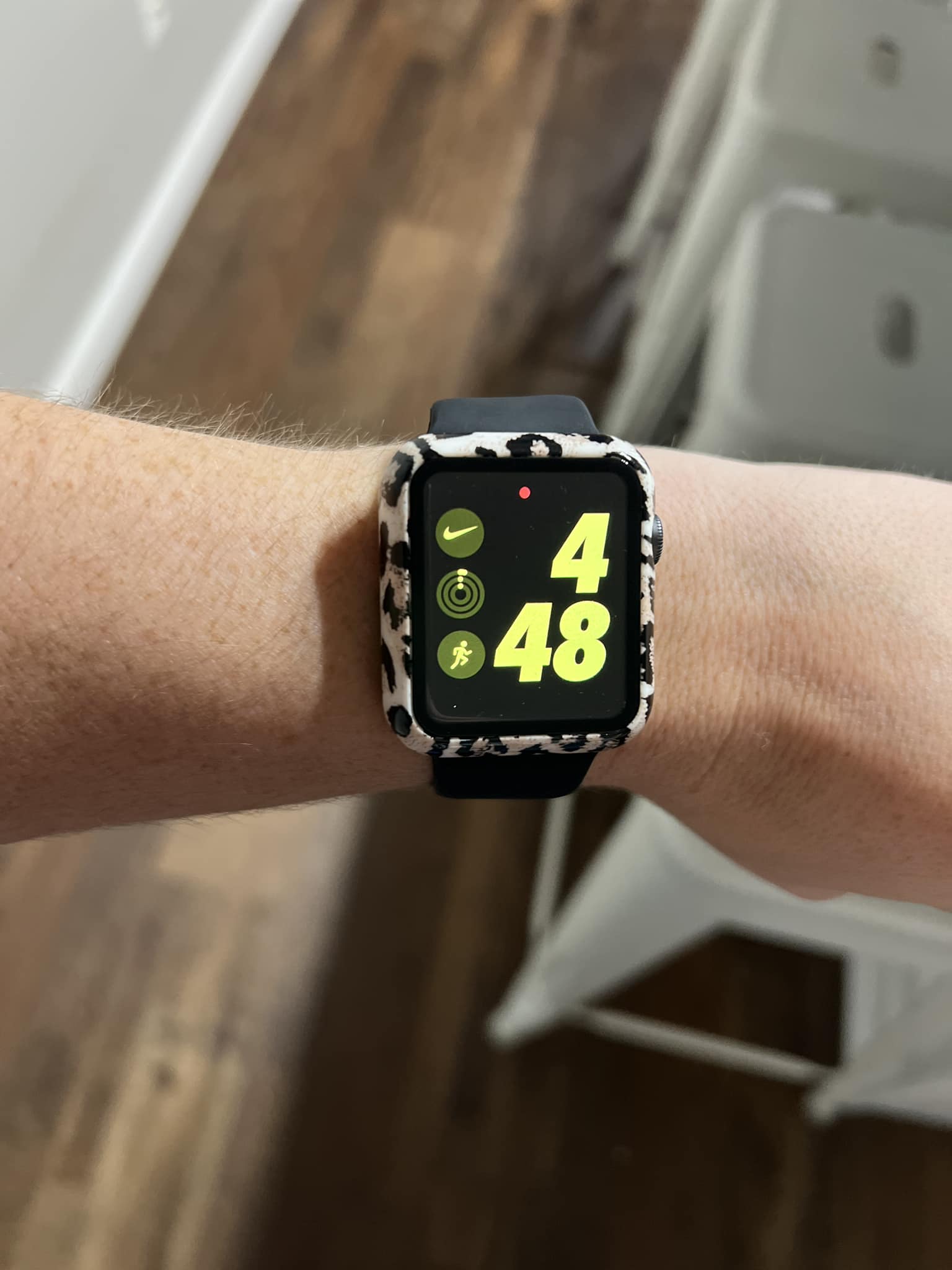 Apple Watch Series 3 for sale , comes with straps and protectors 