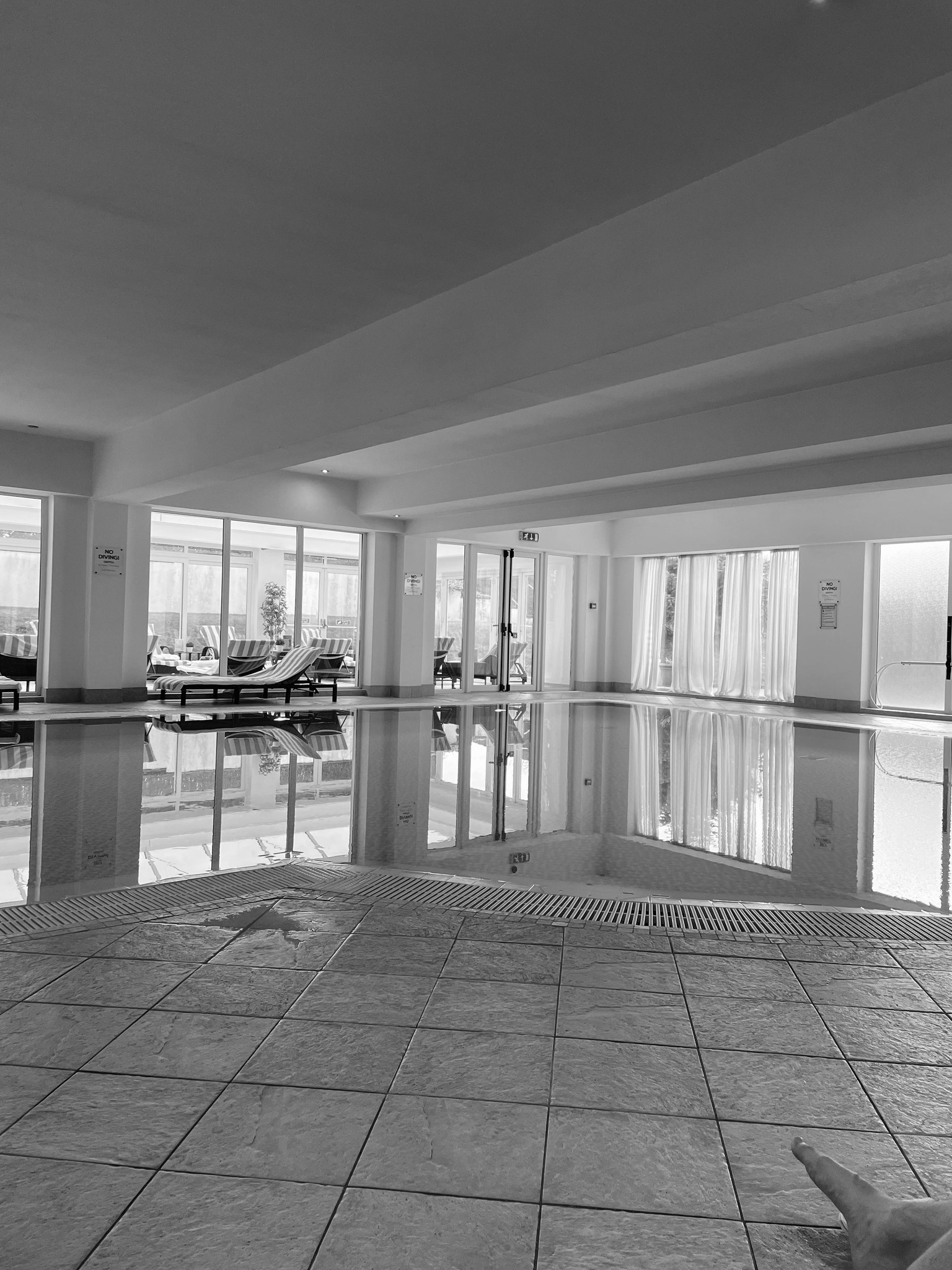 The Raven Spa *Santa... - The Raven Spa *Santa Monica*