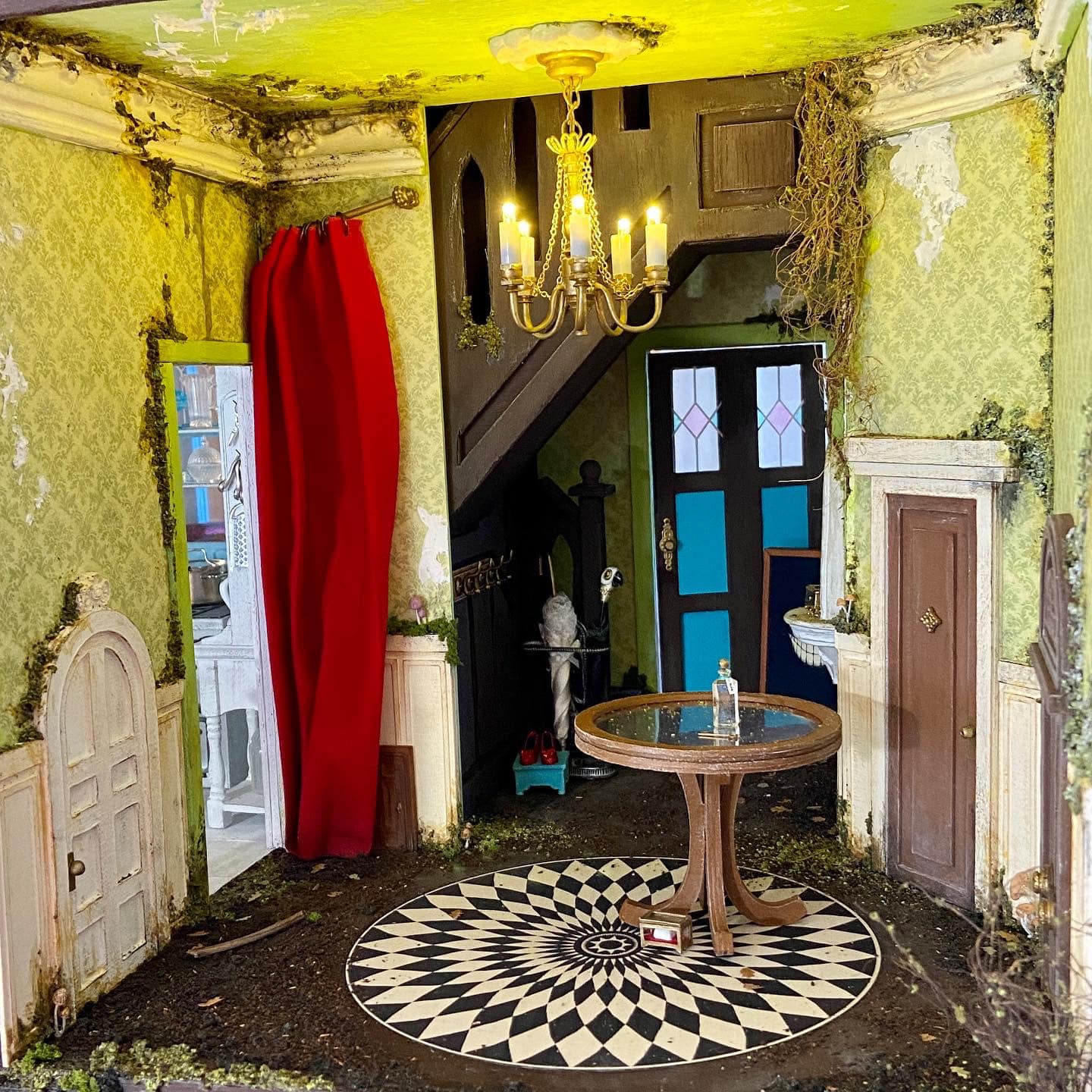 Mad Hatter house room with Mary Poppins