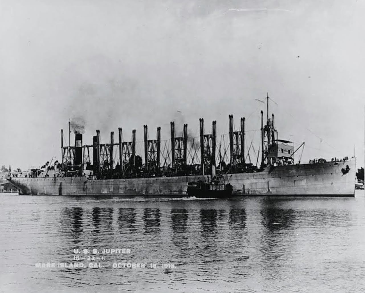 On this day in... - David Arkwright Naval News and Photo's. 1