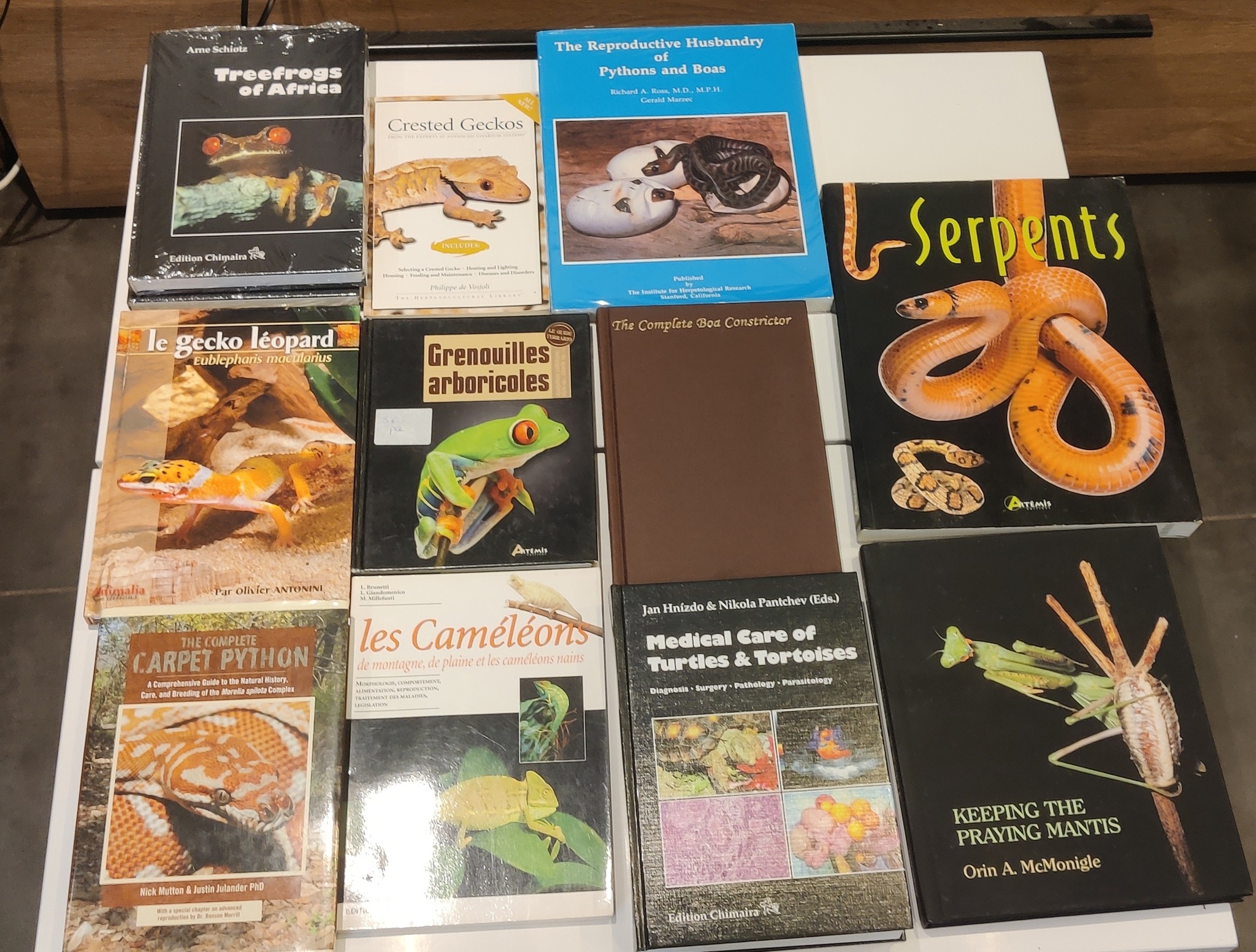 THE COMPLETE RETICULATED PYTHON 洋書 図鑑 THE COMPLETE RETICULATED PYTHON 洋書 図鑑 The Complete Reticulated
