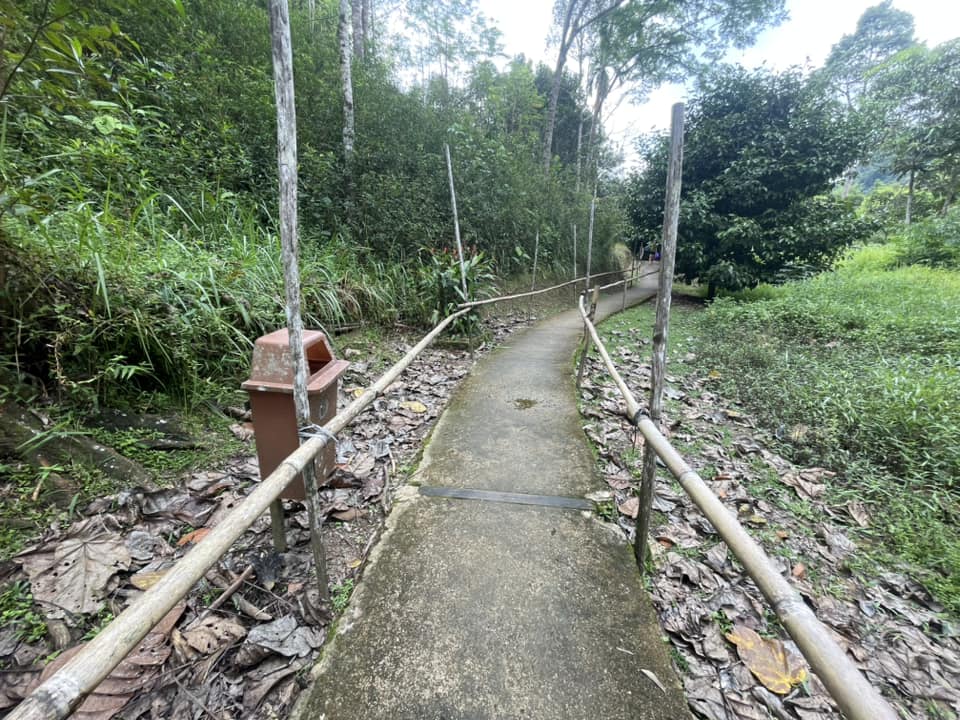 Annah Rais Hot Spring | Kuching