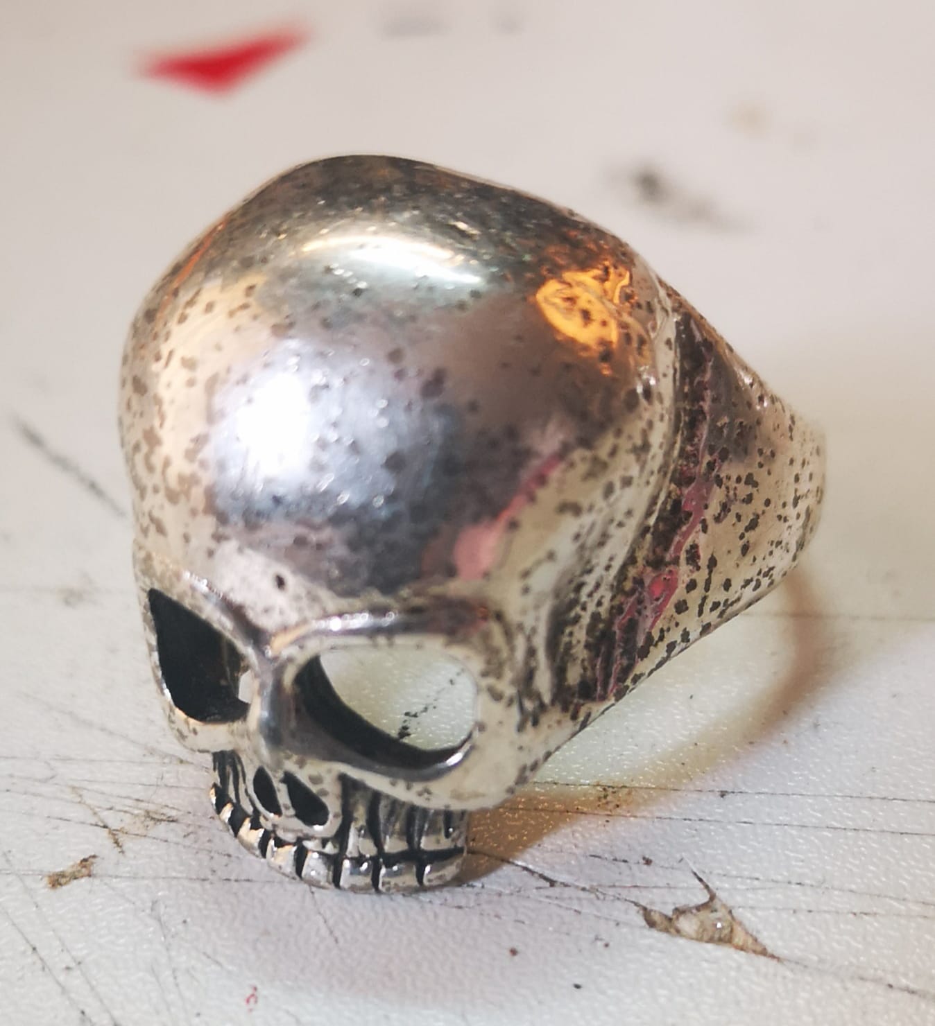 I have this very rare Gordon and Smith vintage 1987 Skull Ring, I 