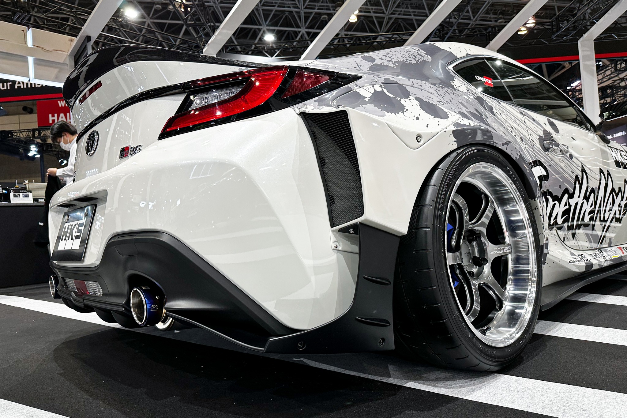 HKS Fender Molding for GR86/BRZ For those who care about the