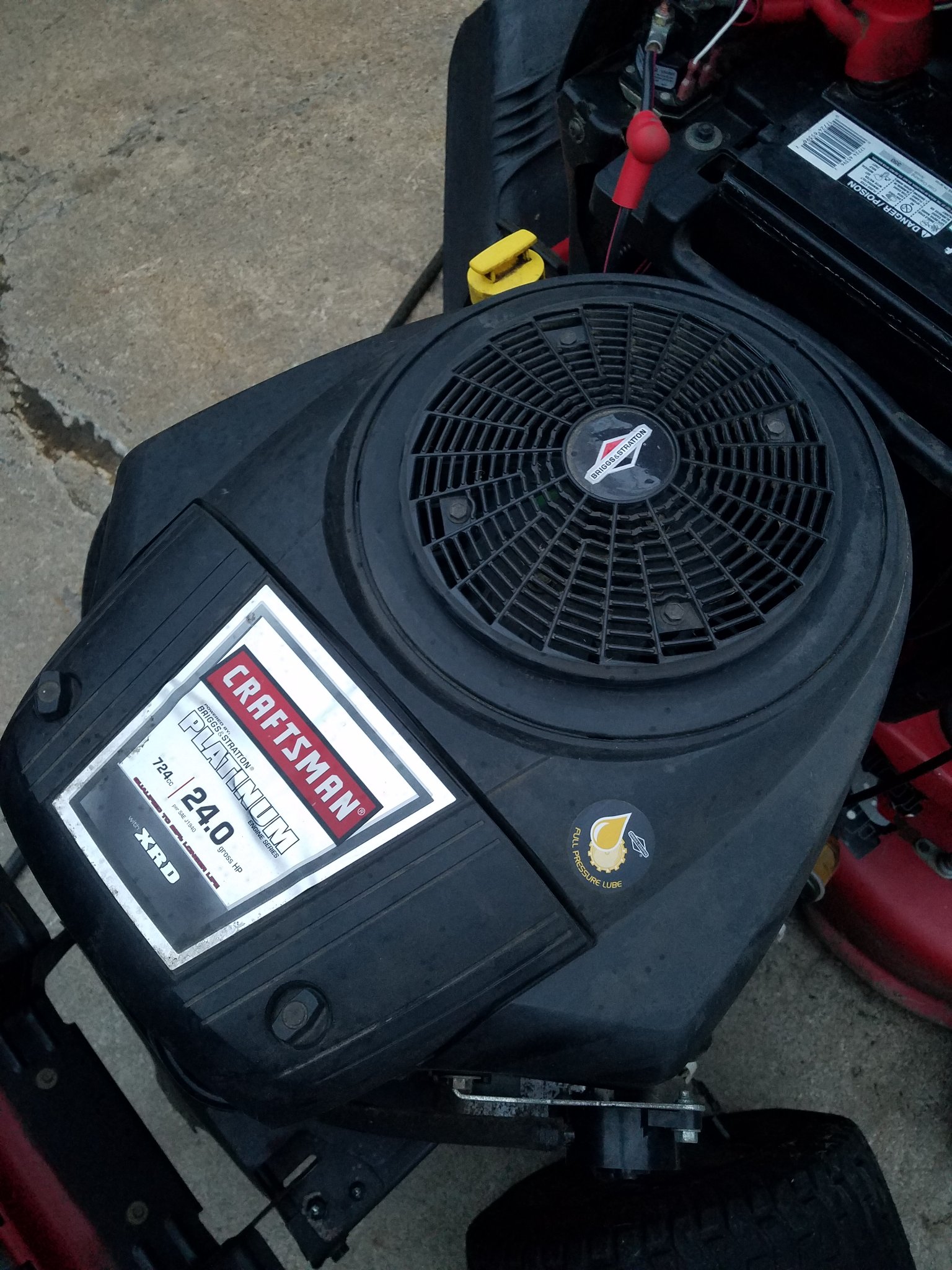 Craftsman Briggs & Stratton Platinum Series 24 HP 724cc Engine in ...