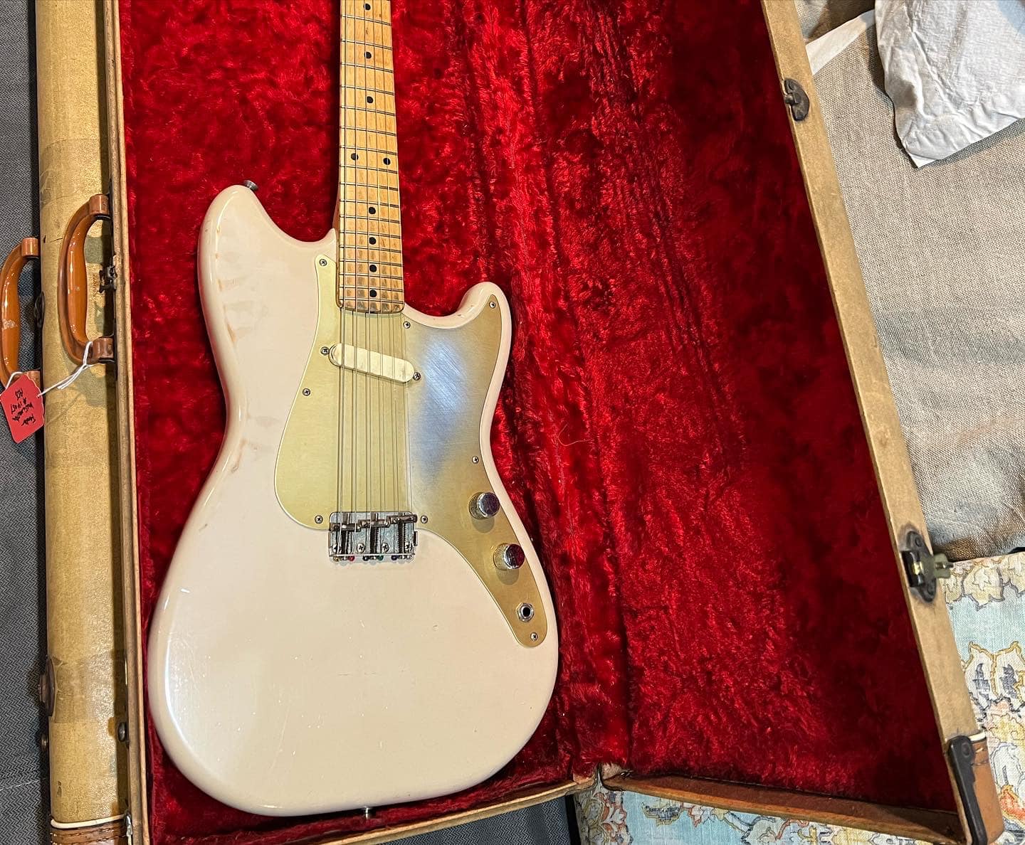 Tomo Fujita's 1956 Fender Musicmaster guitar