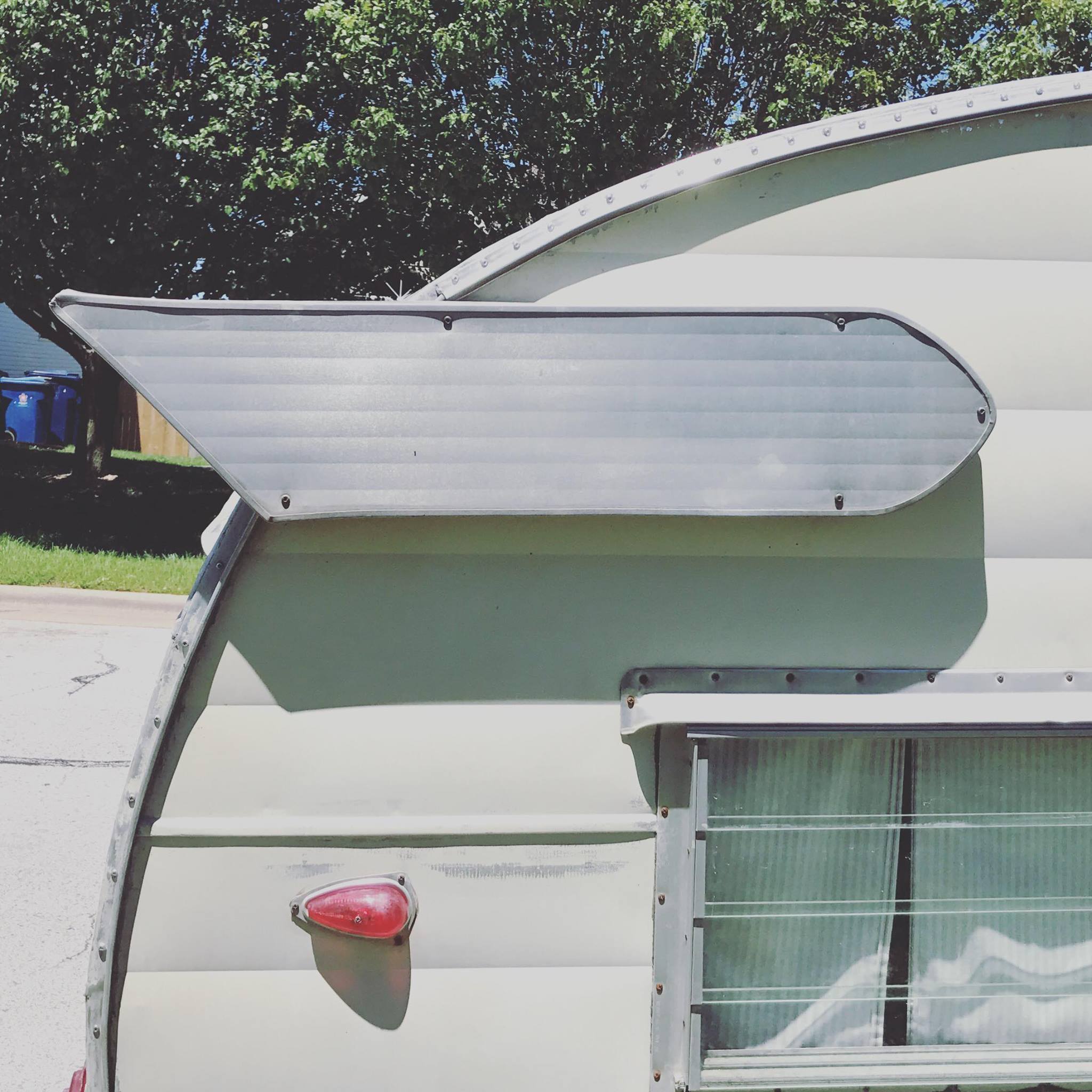 Vintage Campers - Vintage Campers added a new photo.