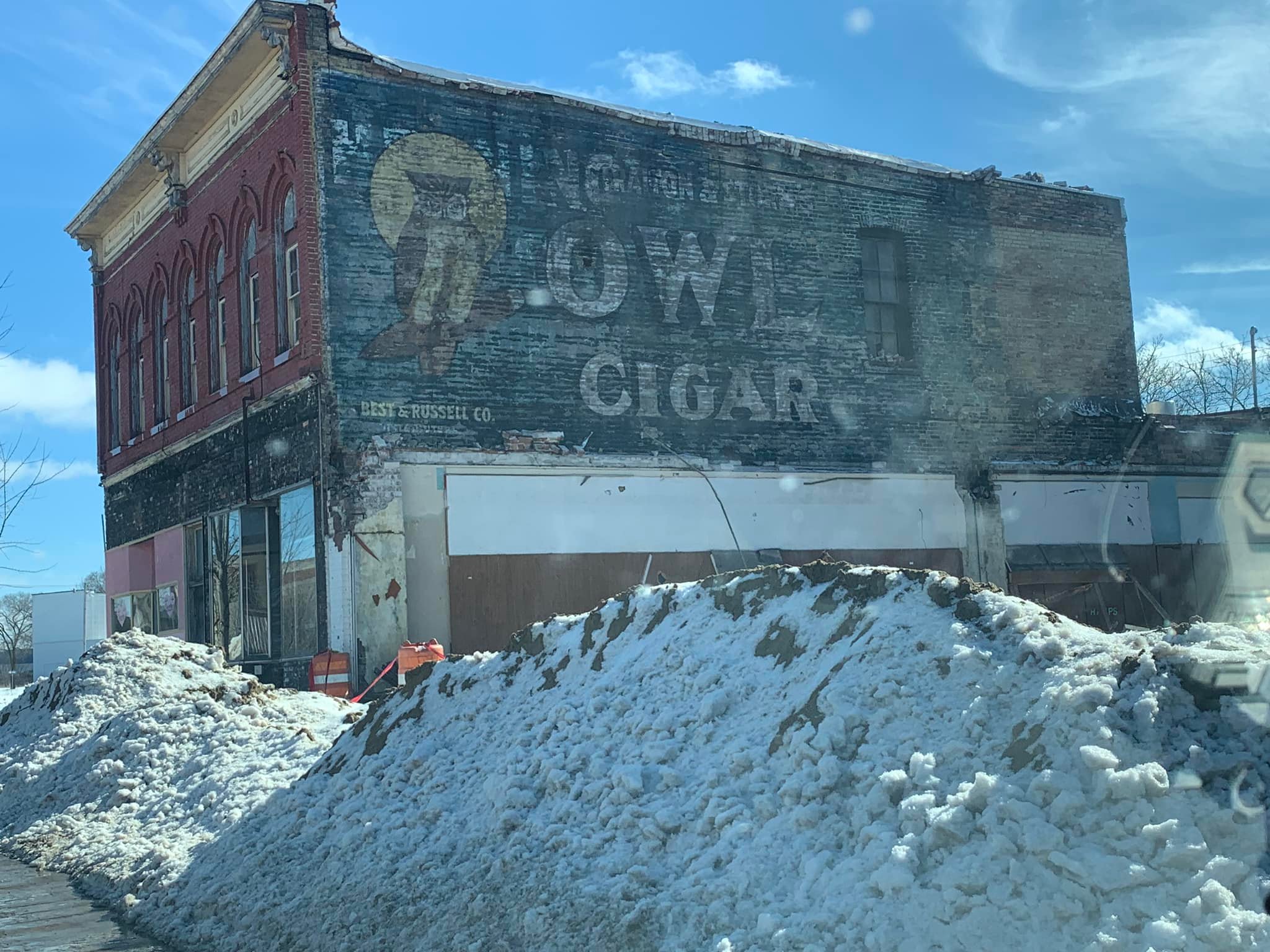 Old painted advertisement revealed on Genessee Avenue in Saginaw