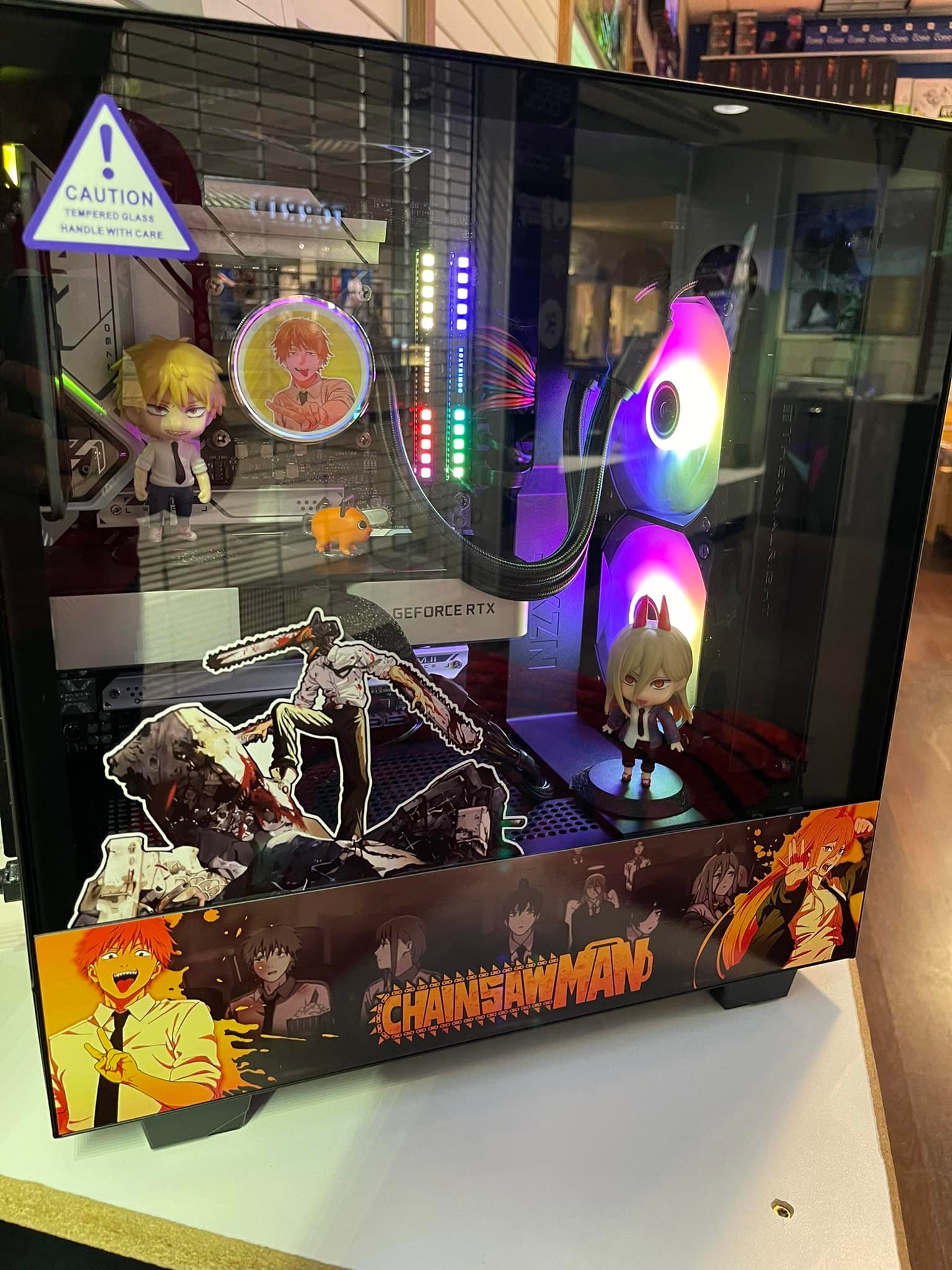 PC Pros - Denji & Power Chainsaw man custom build!⛓️🪚