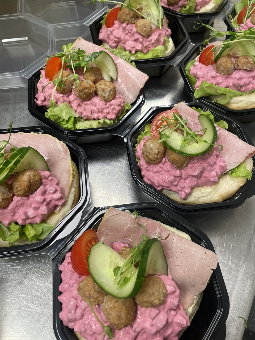 Har ni sett våran nya julmacka? 🤩... - ICA Maxi Sandviken