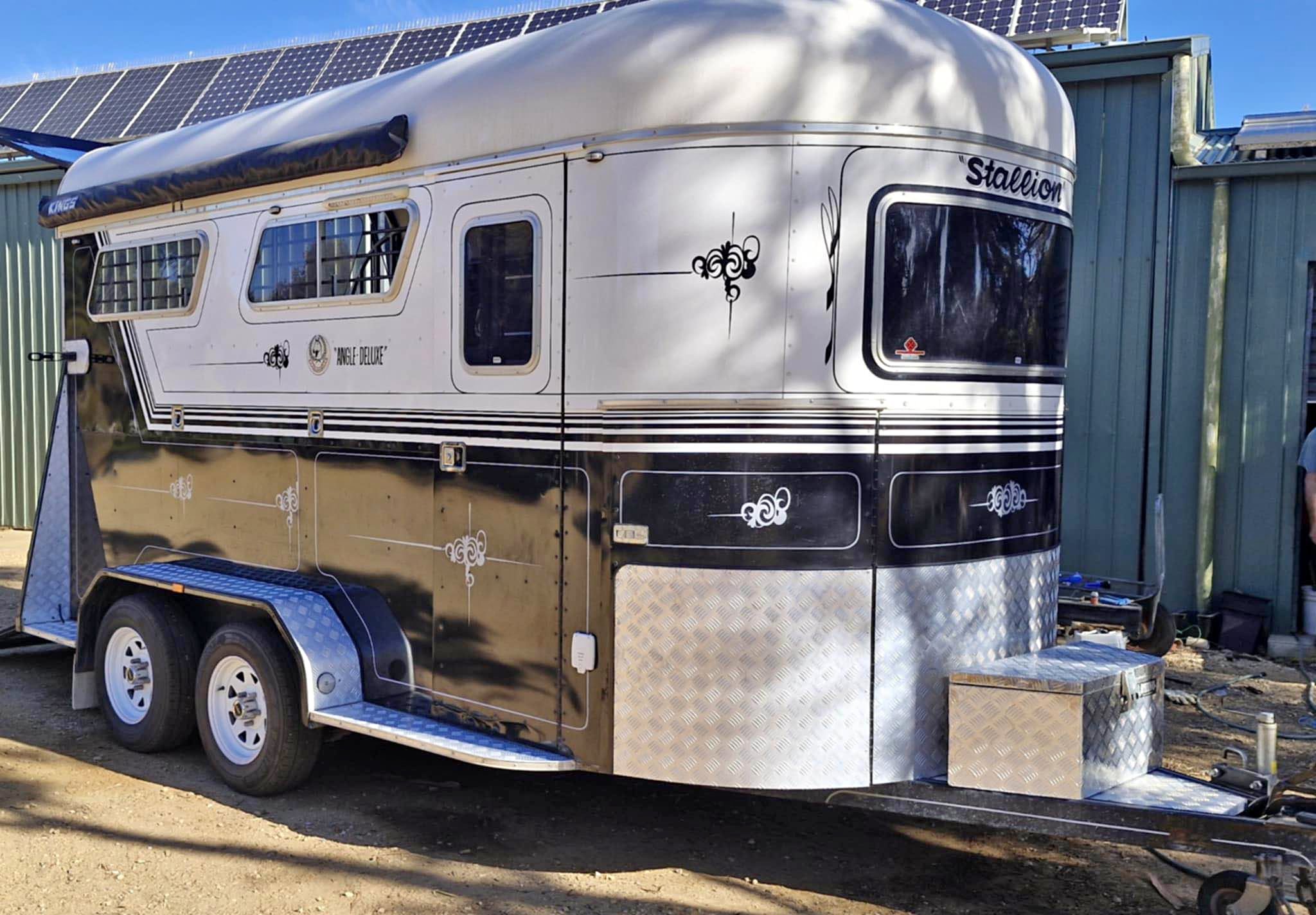 Stallion Deluxe Float - RVs & Campers - Strathalbyn, South Australia ...