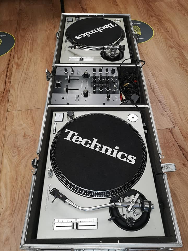 Technics SL1200-MK3 2台＋DJM-250 ミキサーセット Technics SL1200-MK3 2台＋DJM-250 ミキサーセット Technics SL1200