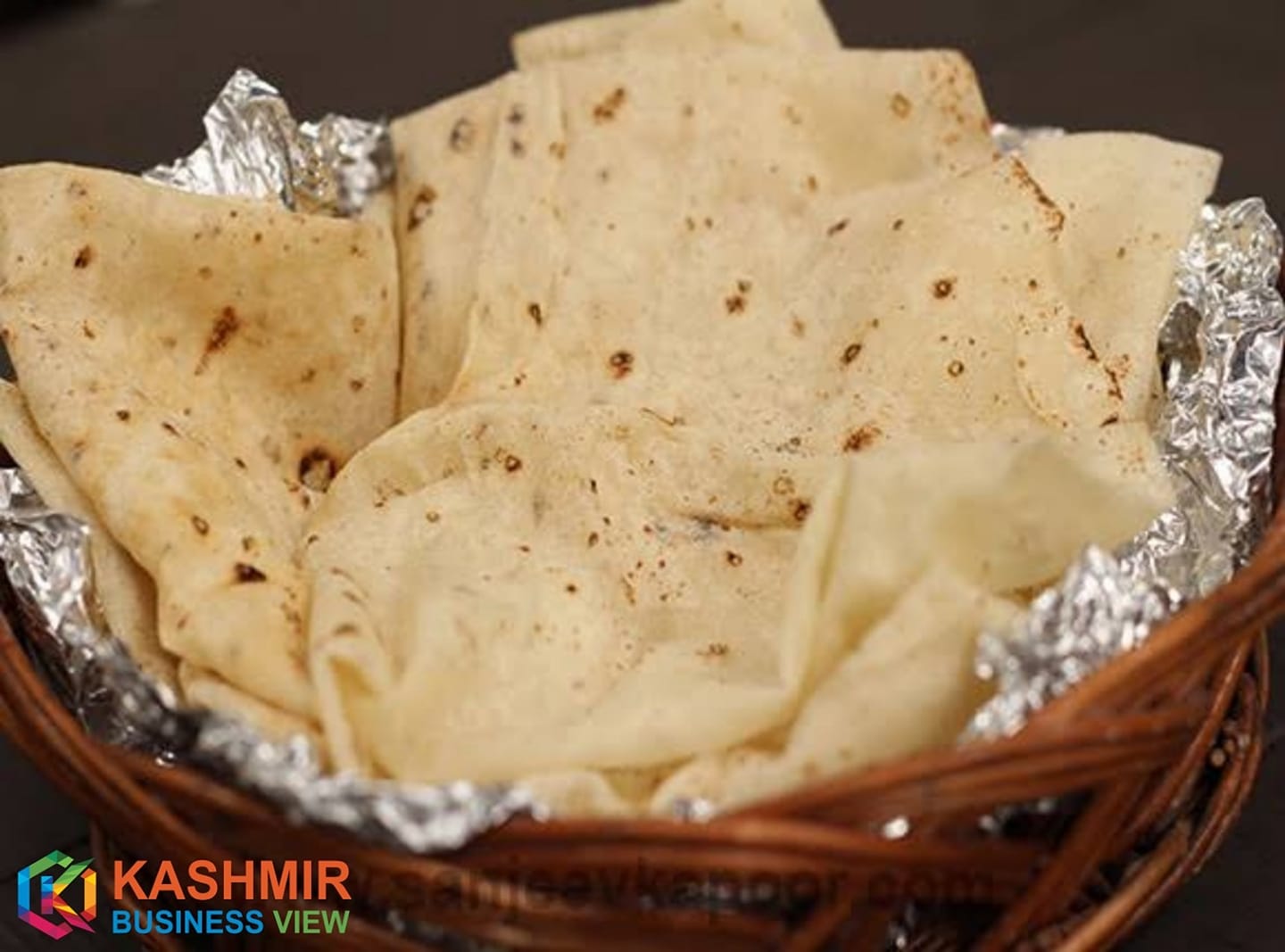 Shahi-Darbar - rohani roti-Delicious naan, or flatbread,...