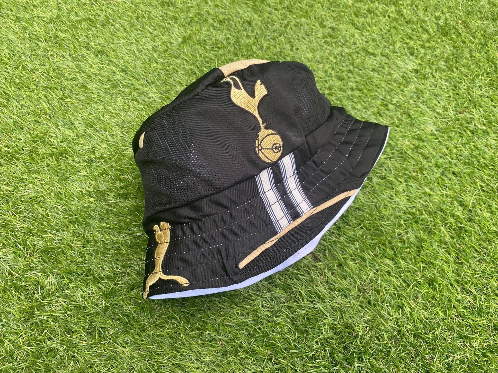 Bucket Hat Fulham - Fabriqué à Partir De Maillots De Football Recyclés - Occasion Modifié