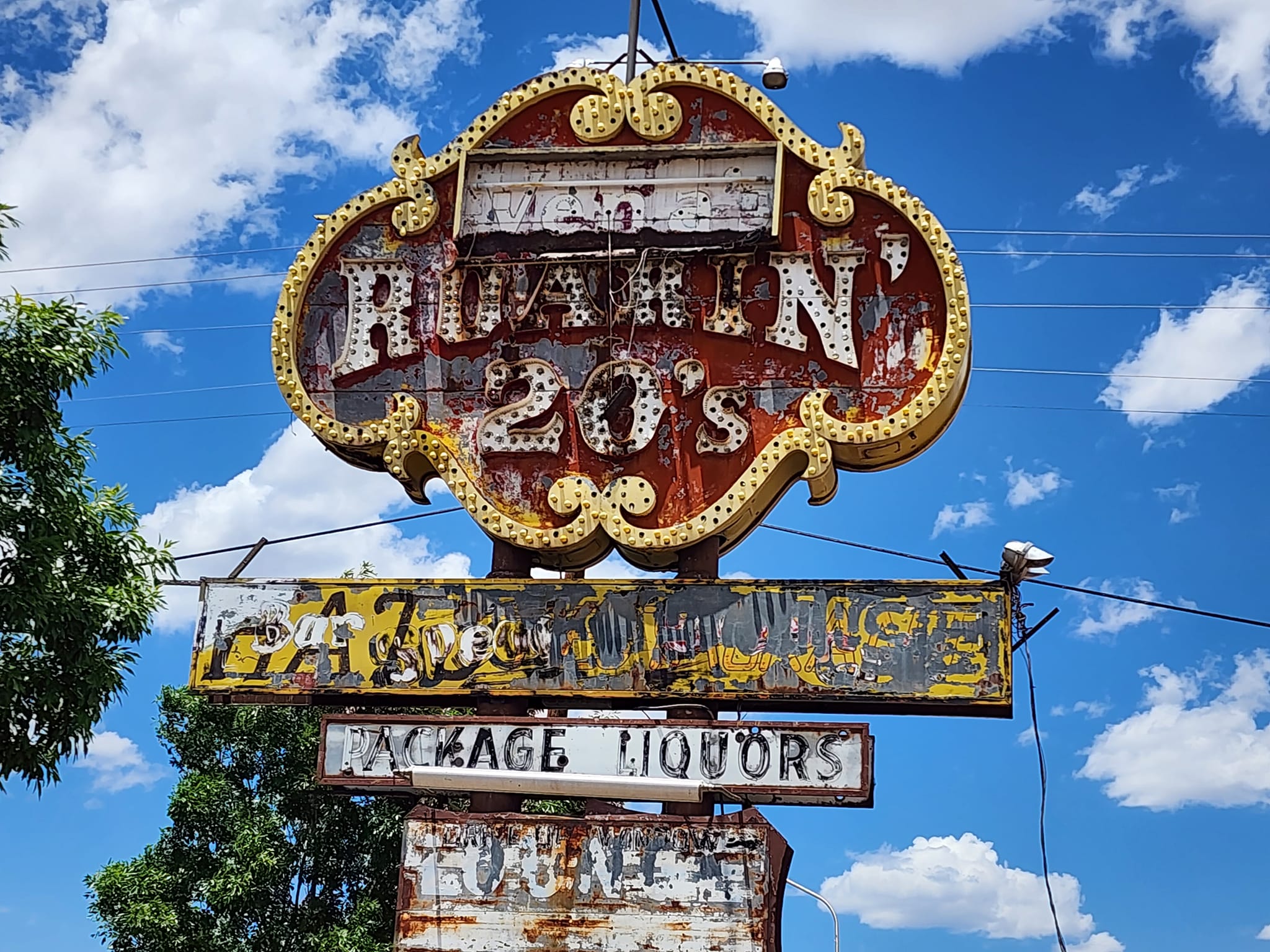 Vintage Arizona billboard on Route 66