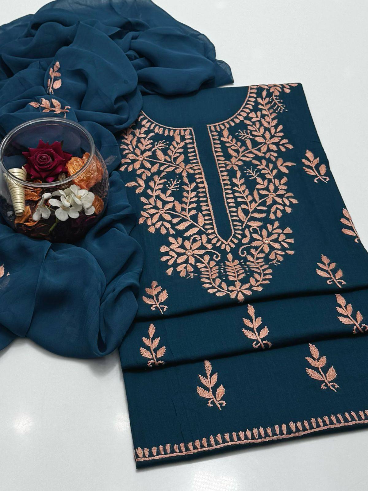 Multan Hand Made Clothes... - Multan Hand Made Clothes Center