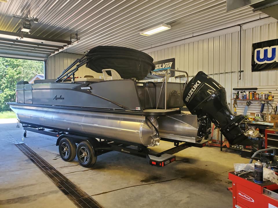 Avalon's sporty 2185 LSZ Elite paired with a torque-laden Suzuki
