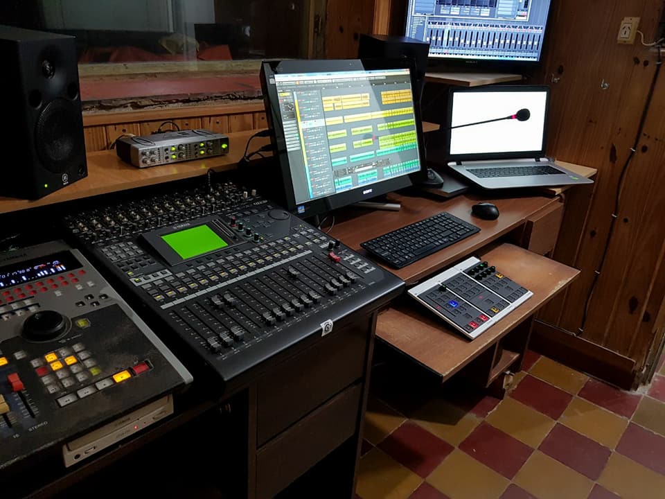 A&M Studios | Barranqueras