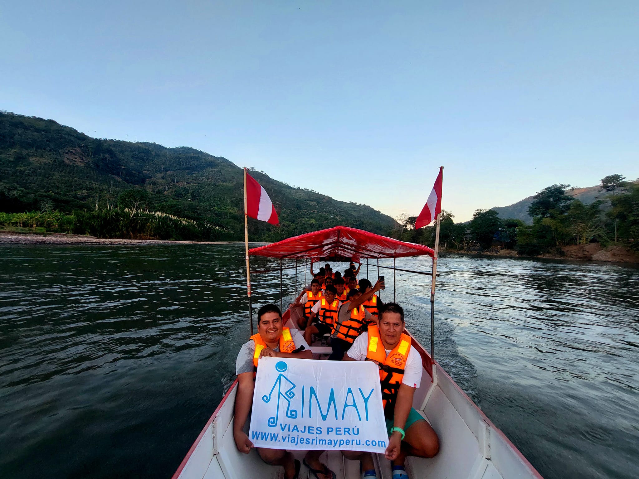 🔴🤳🎒 #MisFotos #ViajeSelvaCentral 🌴🐍🦜... - Viajes Rimay Perú
