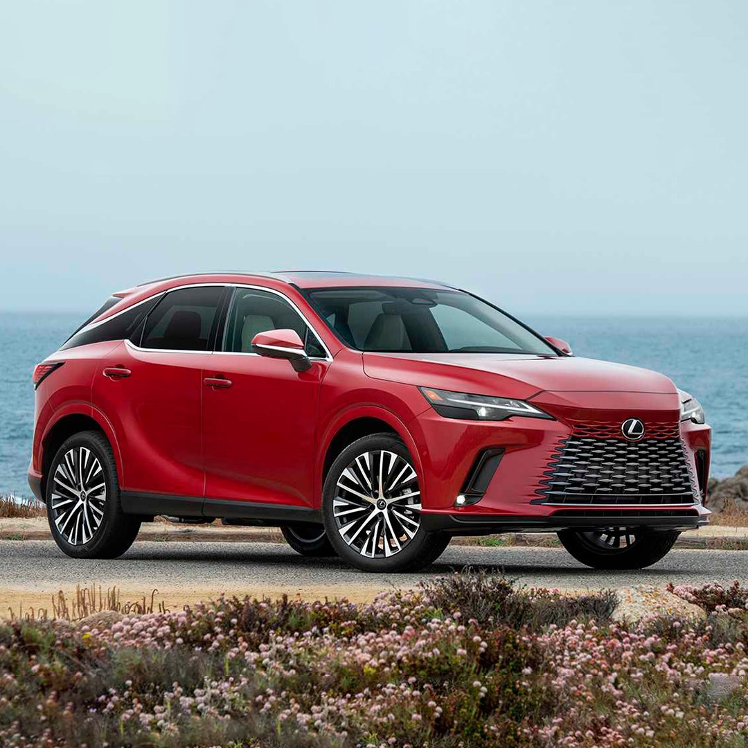 Lexus Guatemala - El DSR (Dynamic Rear Steering) ayuda a... | Facebook