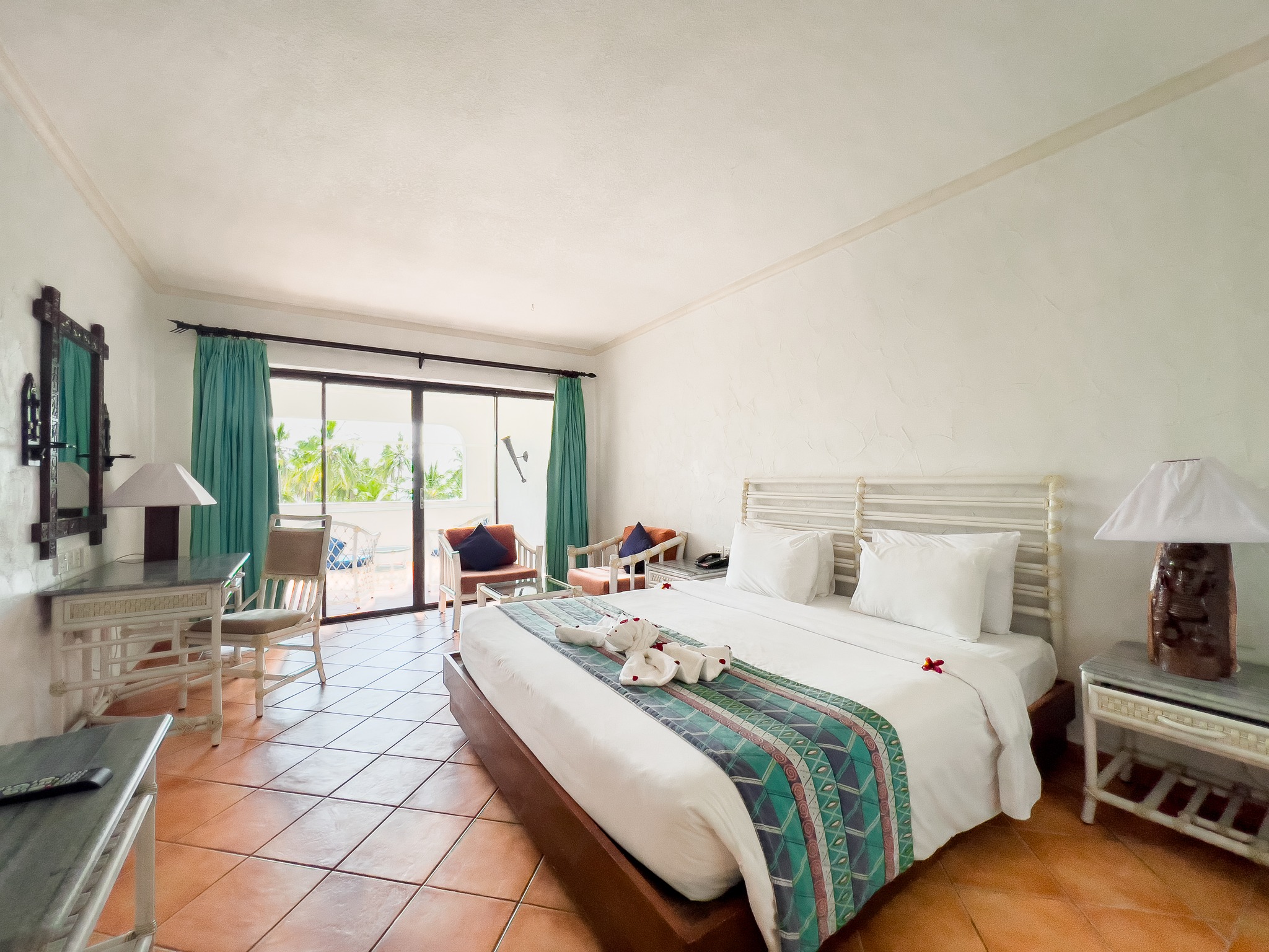 step-into-luxury-in-diani-diani-reef-beach-resort-spa-facebook