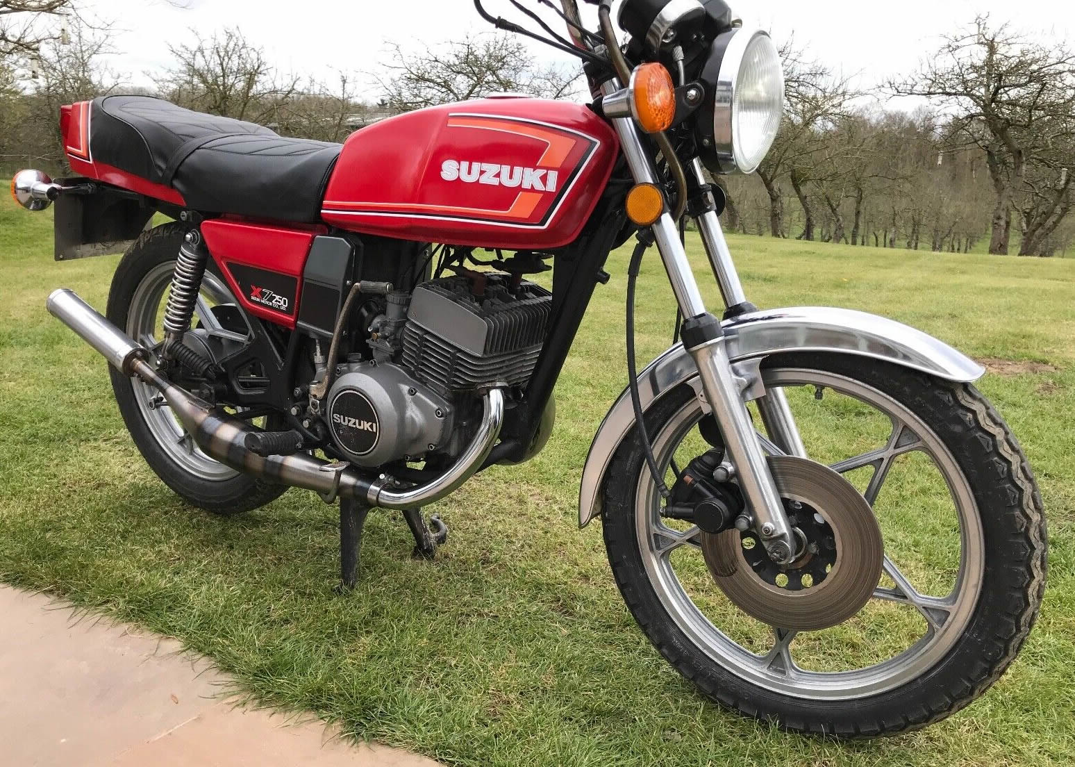 GTエアー2 Ad - 1979 Suzuki GT250 X7 - Fastest colour and it'll sound good on