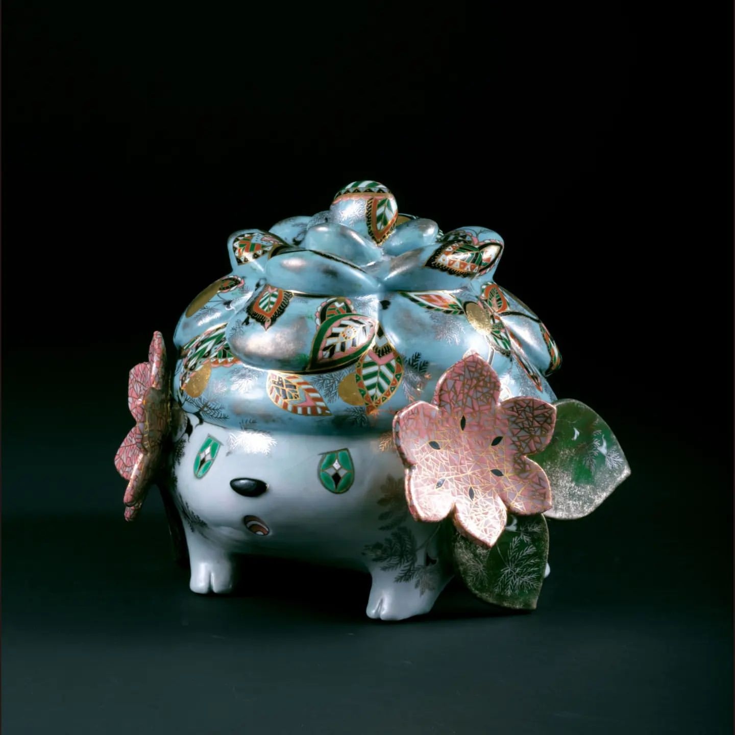 Almond design - At the @nationalcraftsmuseum in #ishikawa,... | Facebook