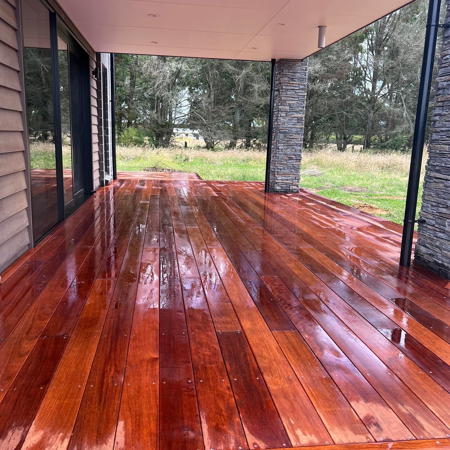 Decking and steps | Ming Tse