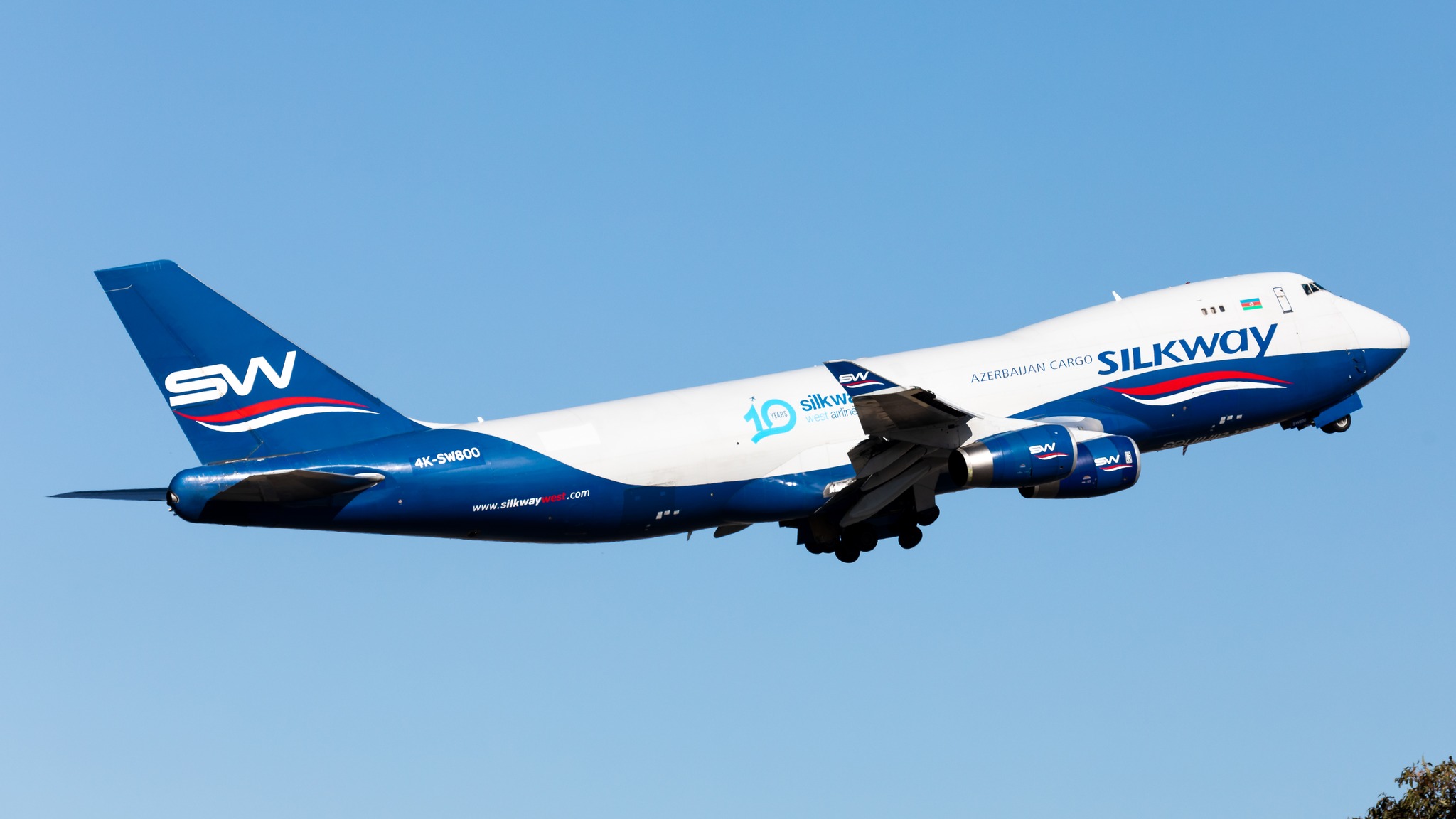Silkway West Airlines 747 arrives at Avalon Airport