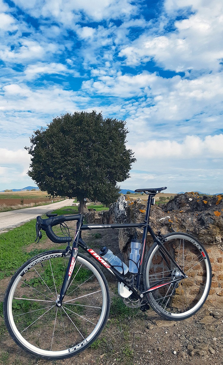 TIME VX EDGE Old one but a Good one. Still in Ultegra 9 speed.😎