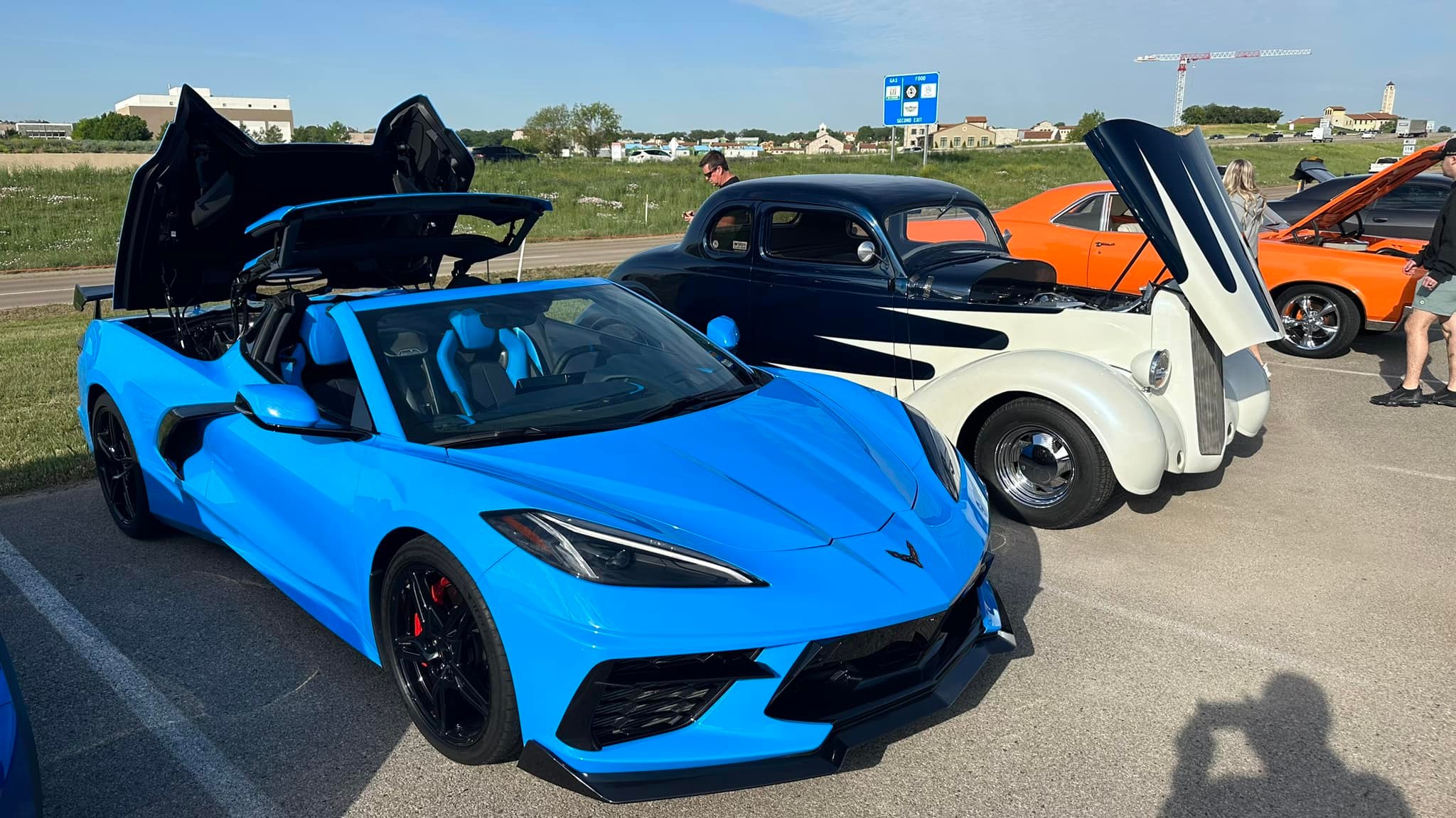 シバセット　VS 081/141 082/141 083/141 085/141 C8 Z51 vs Z06 with Z07 package comparison