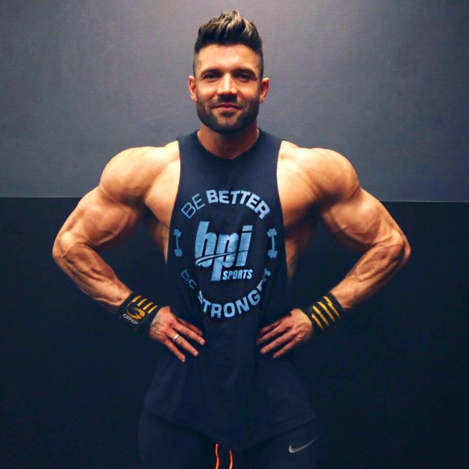 Neil Currey WBFF Pro