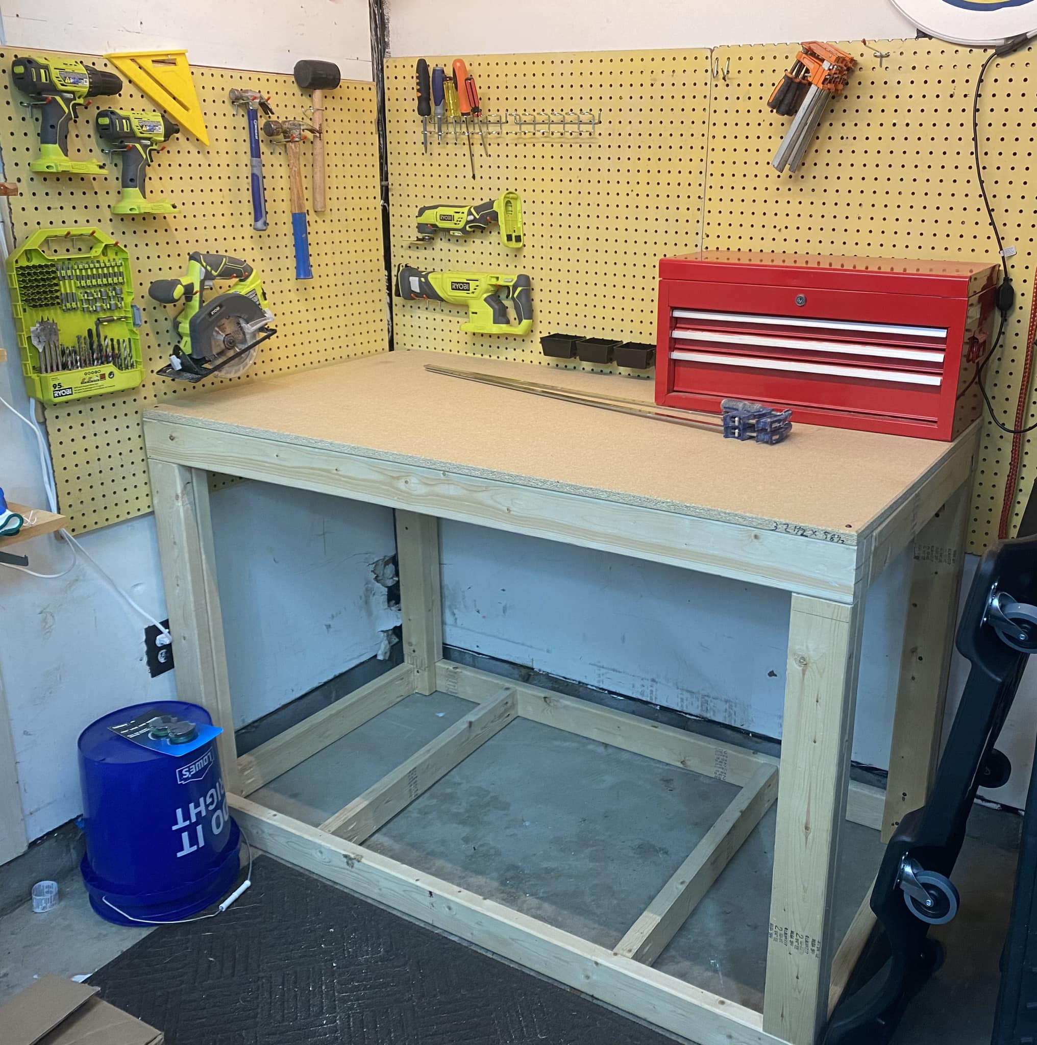 Woodworking For Beginners | Hey Guys - I am a beginner, this is first ...