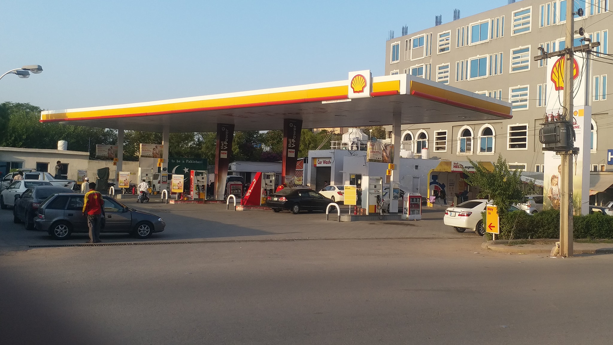 Shell filling station chaklala